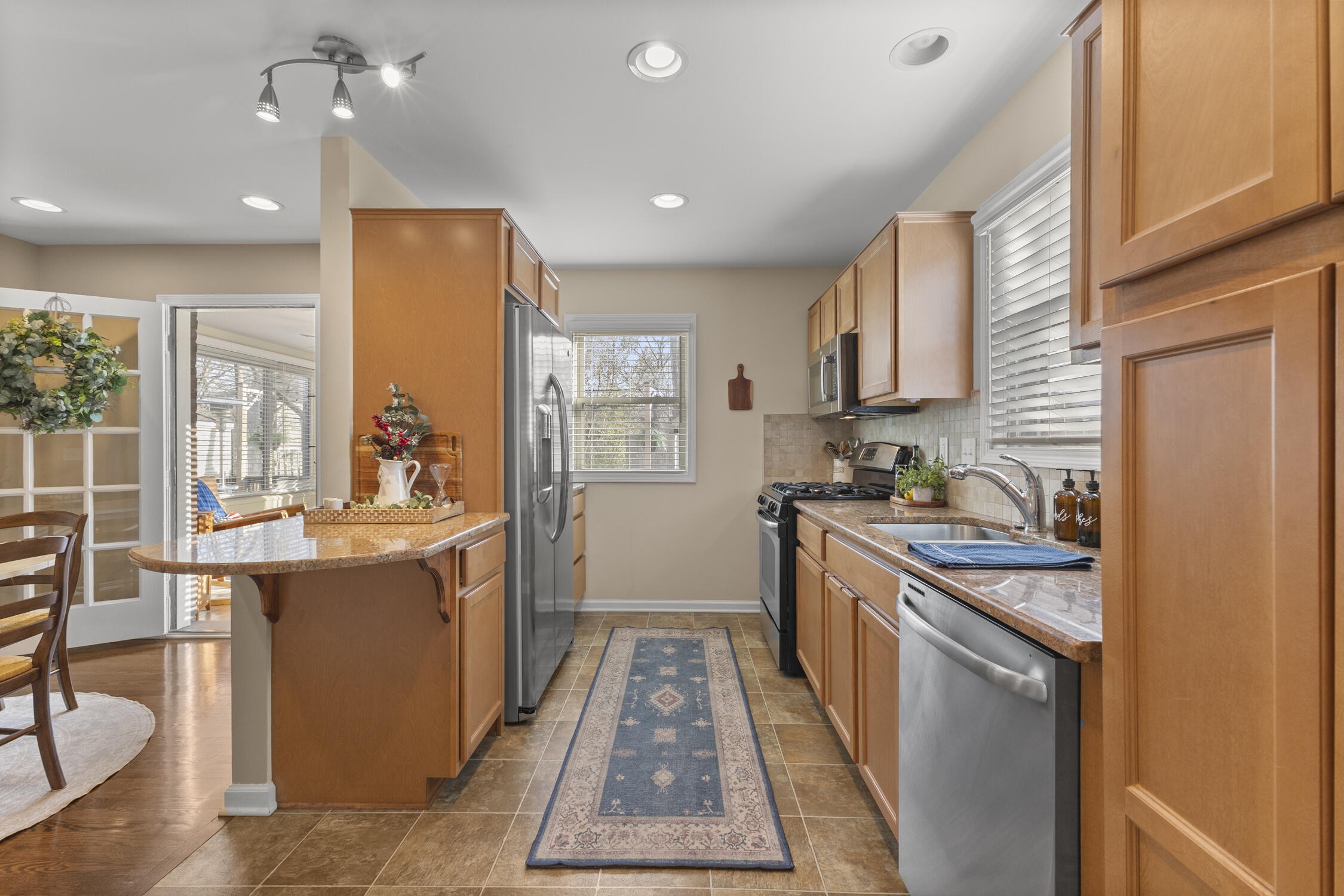 3105 Woodslee Drive Property Photo 11