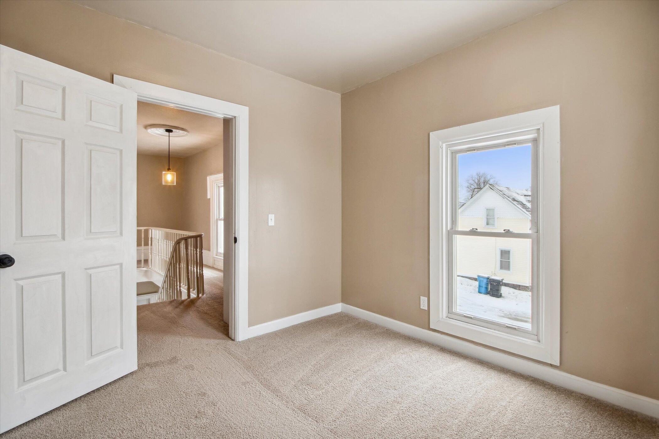 55 W Chicago Street Property Photo 28