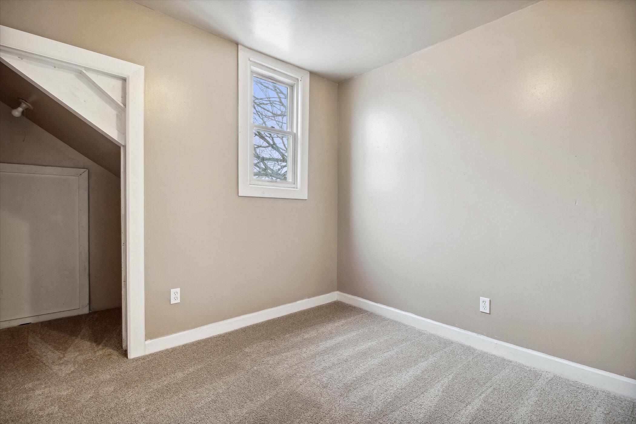 55 W Chicago Street Property Photo 30