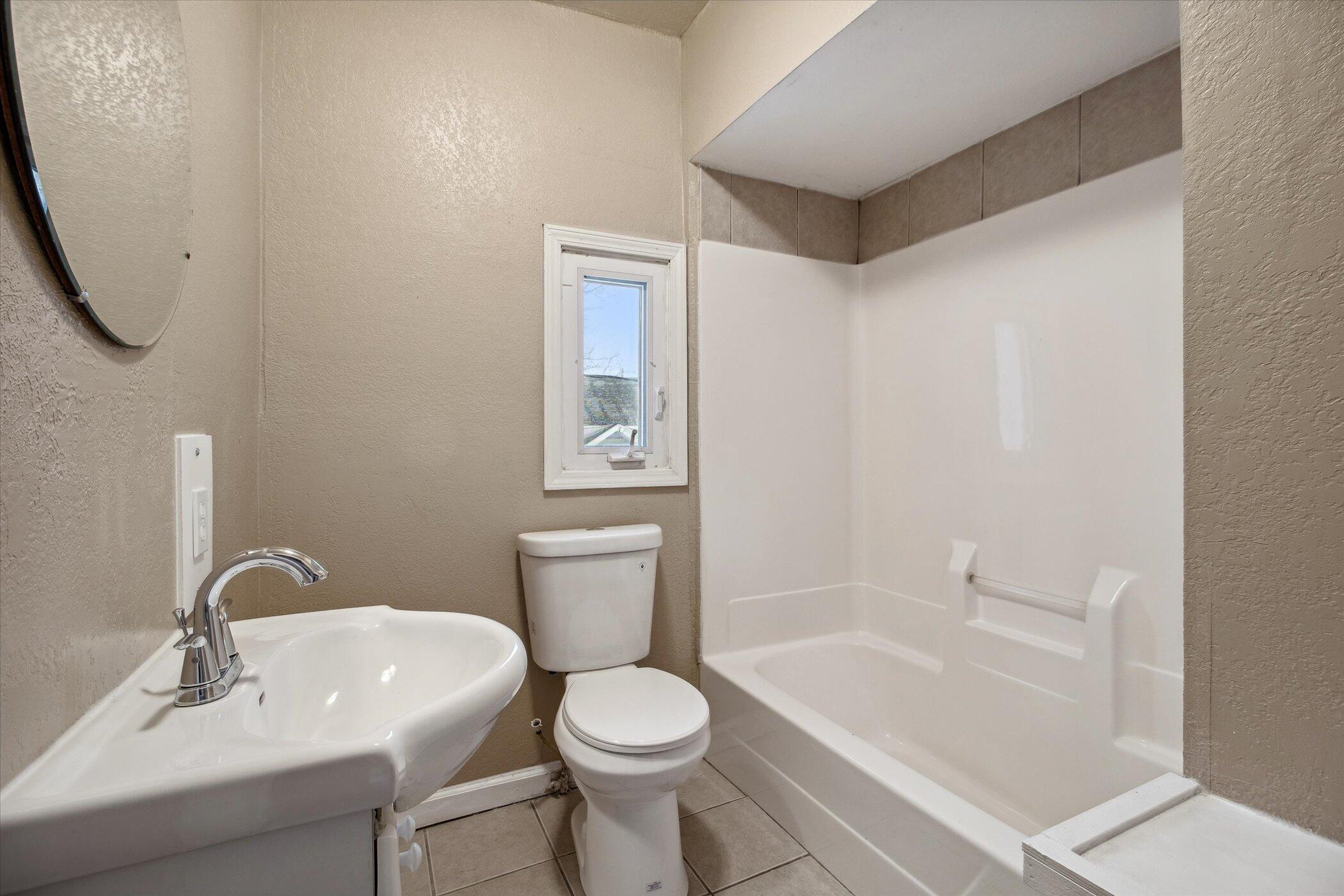 55 W Chicago Street Property Photo 32