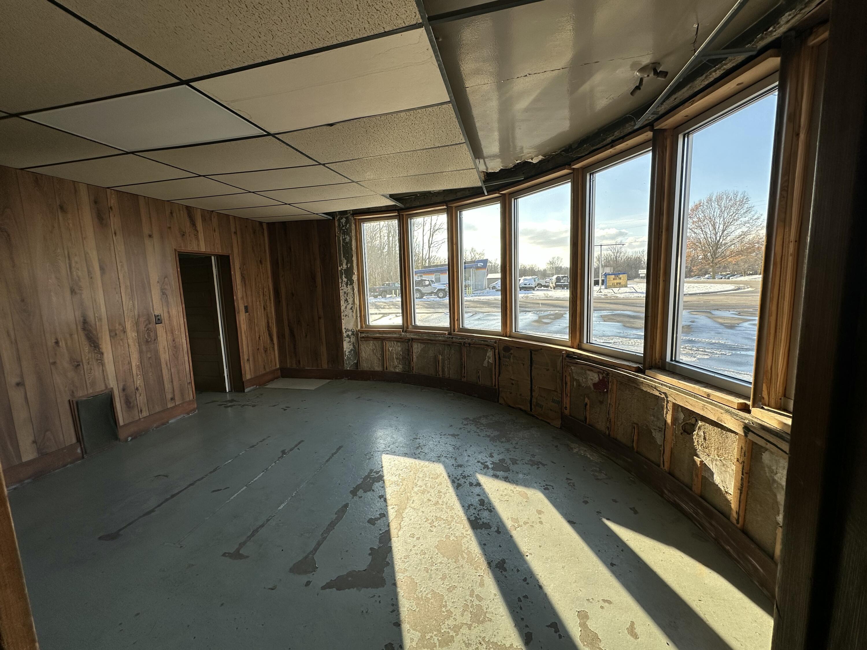 101 Spring Arbor Road Property Photo 8