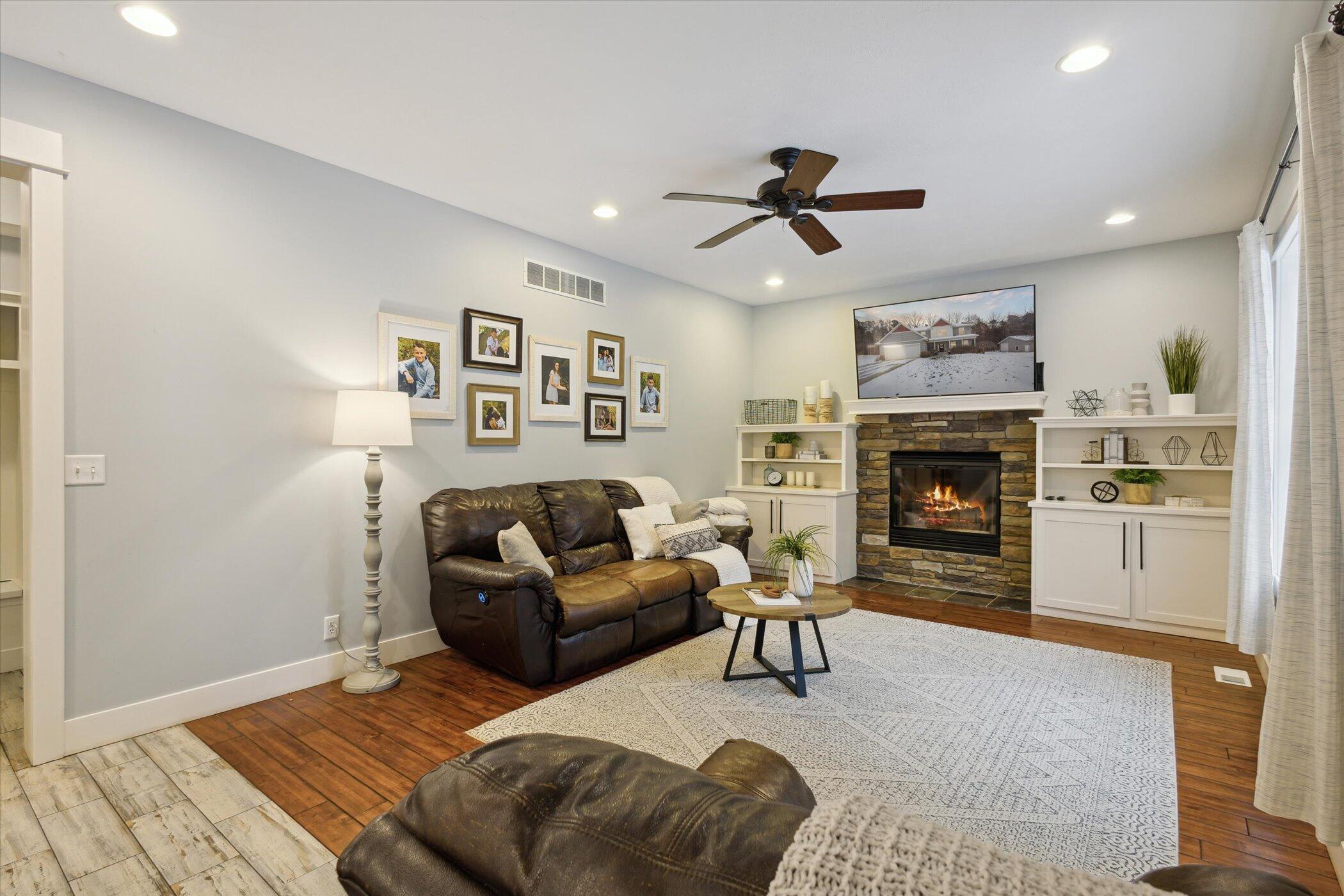 4077 Ronalds Road Property Photo 12