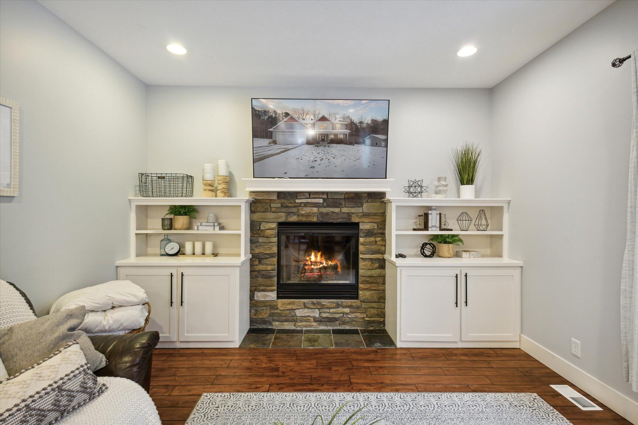 4077 Ronalds Road Property Photo 15
