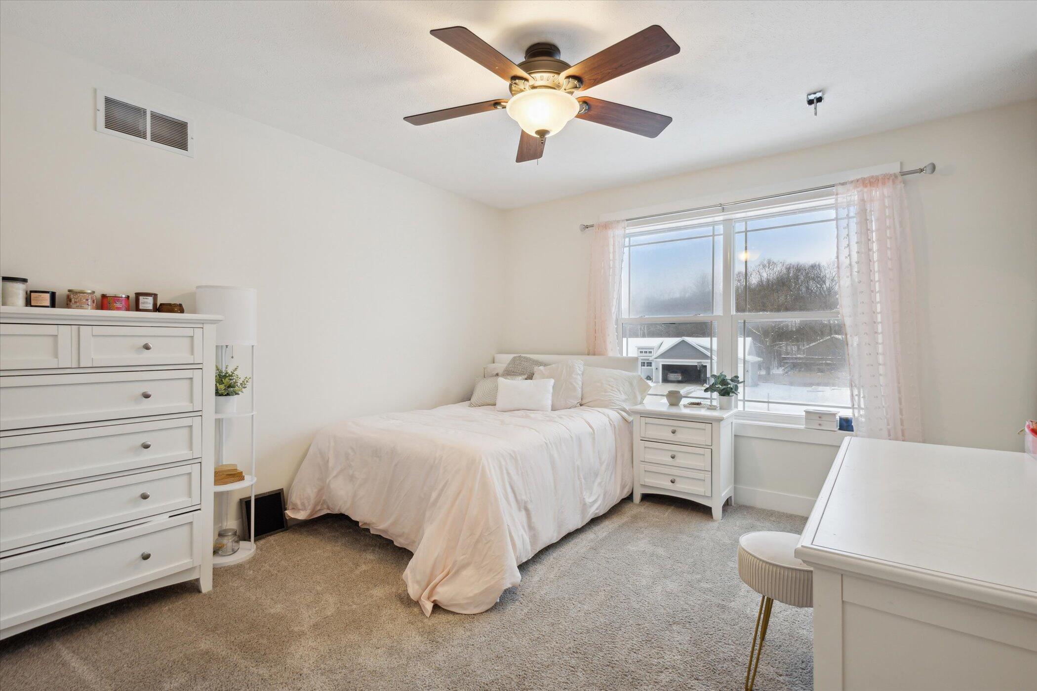 4077 Ronalds Road Property Photo 30