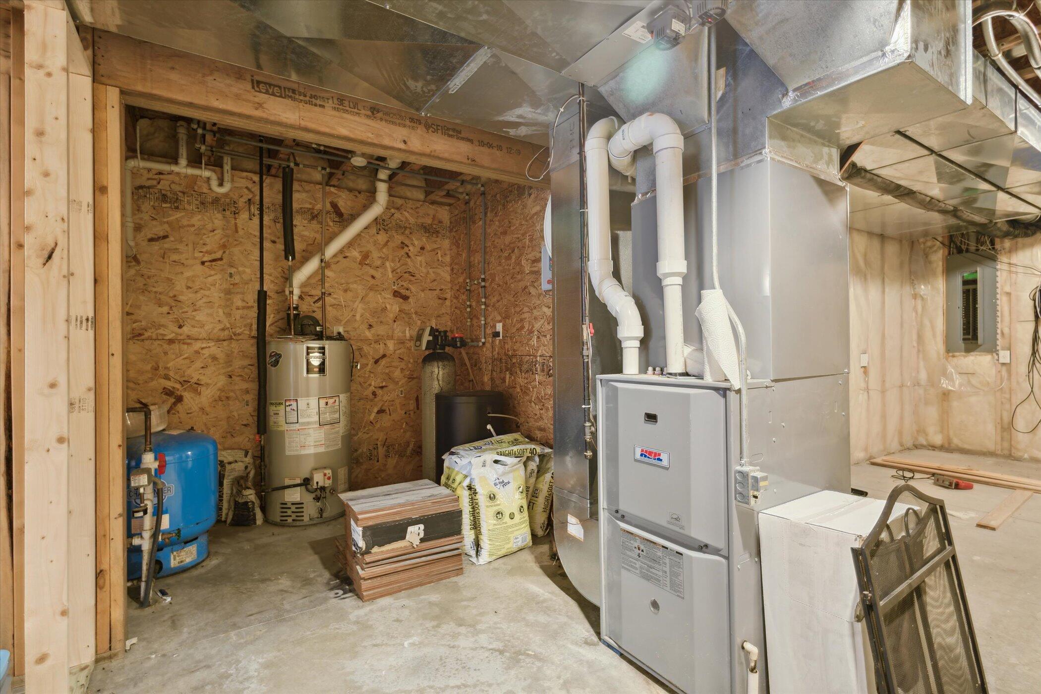 4077 Ronalds Road Property Photo 40