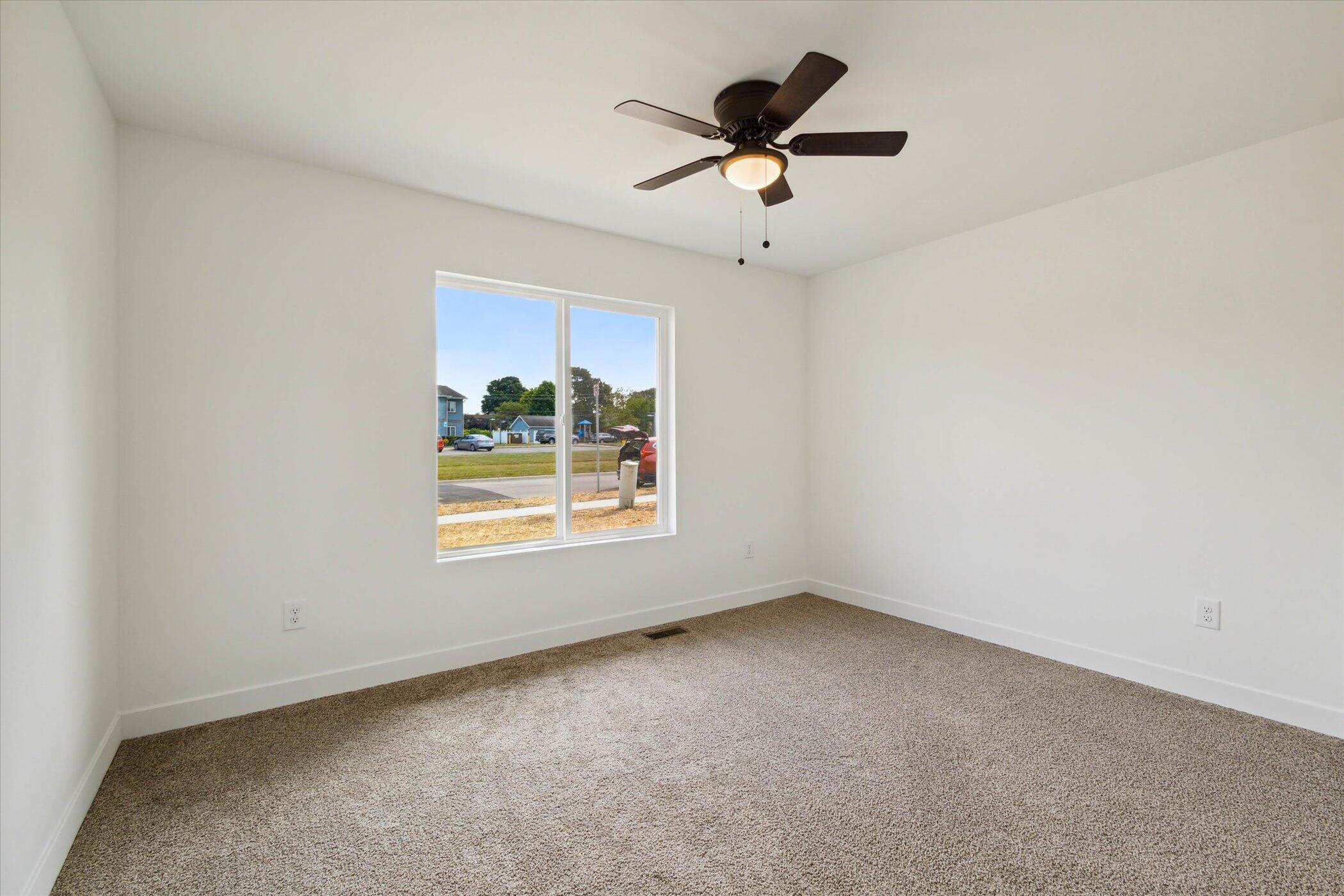 330 Canfield Street Property Photo 21