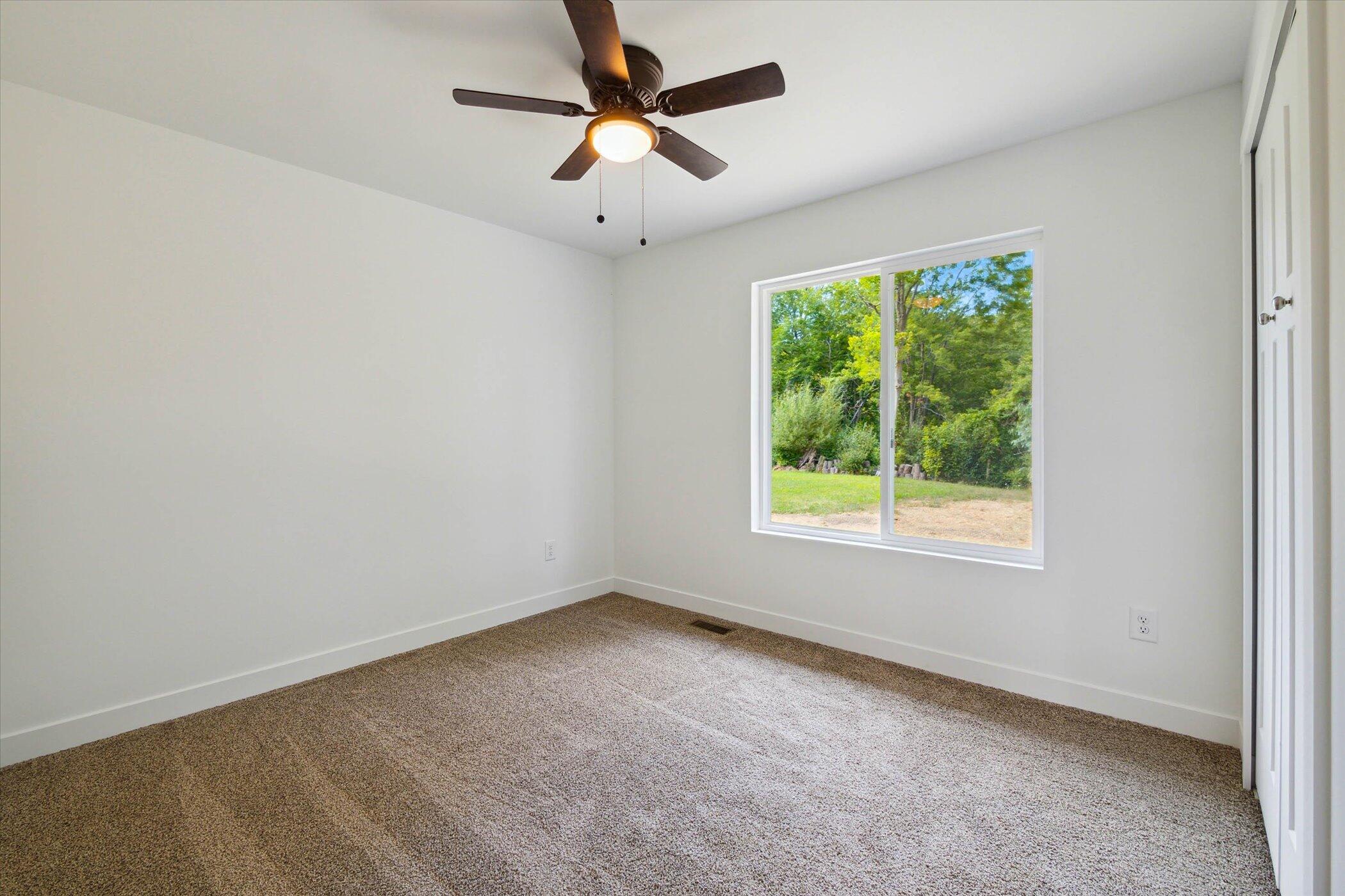 330 Canfield Street Property Photo 23
