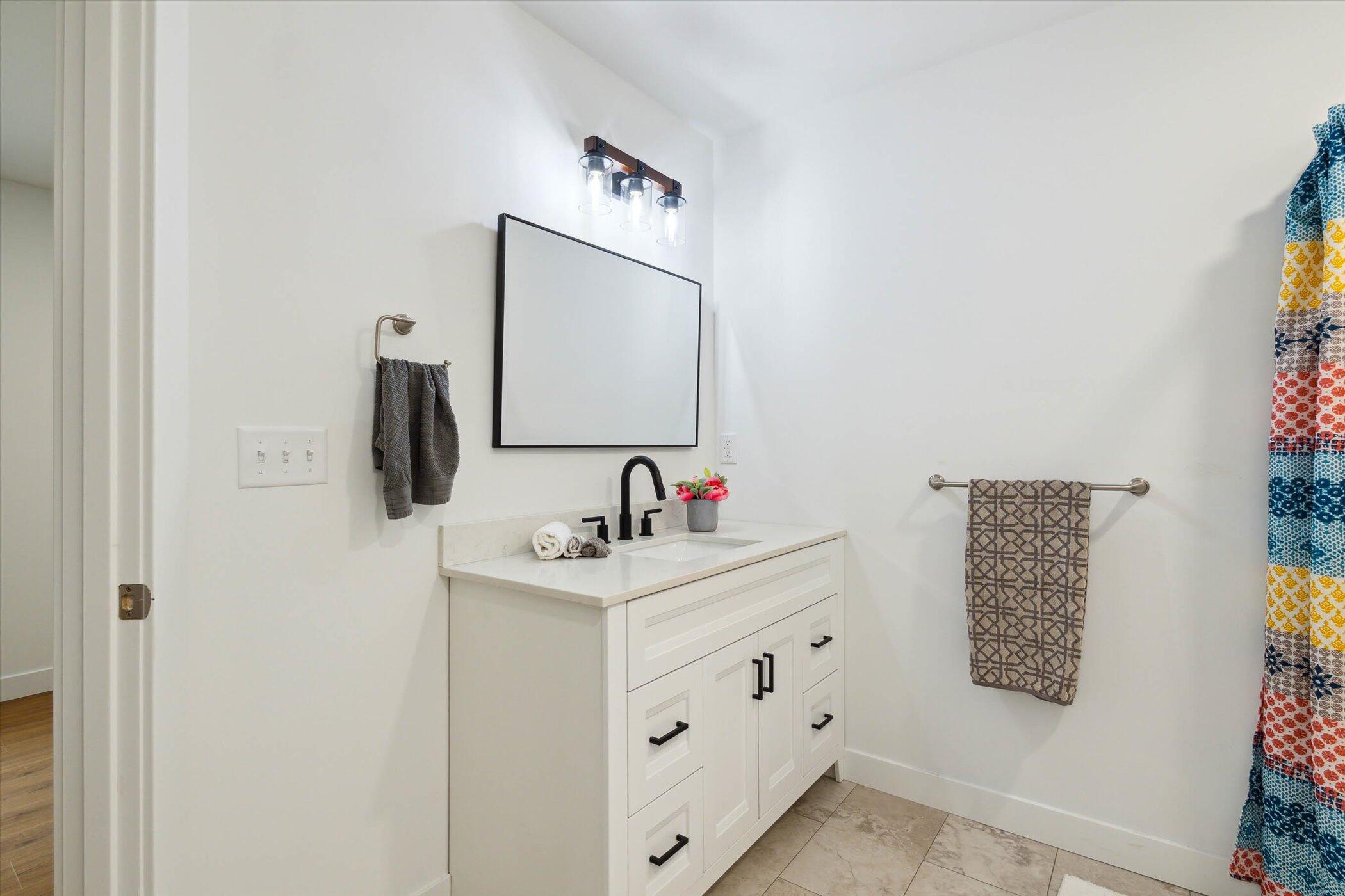 330 Canfield Street Property Photo 24