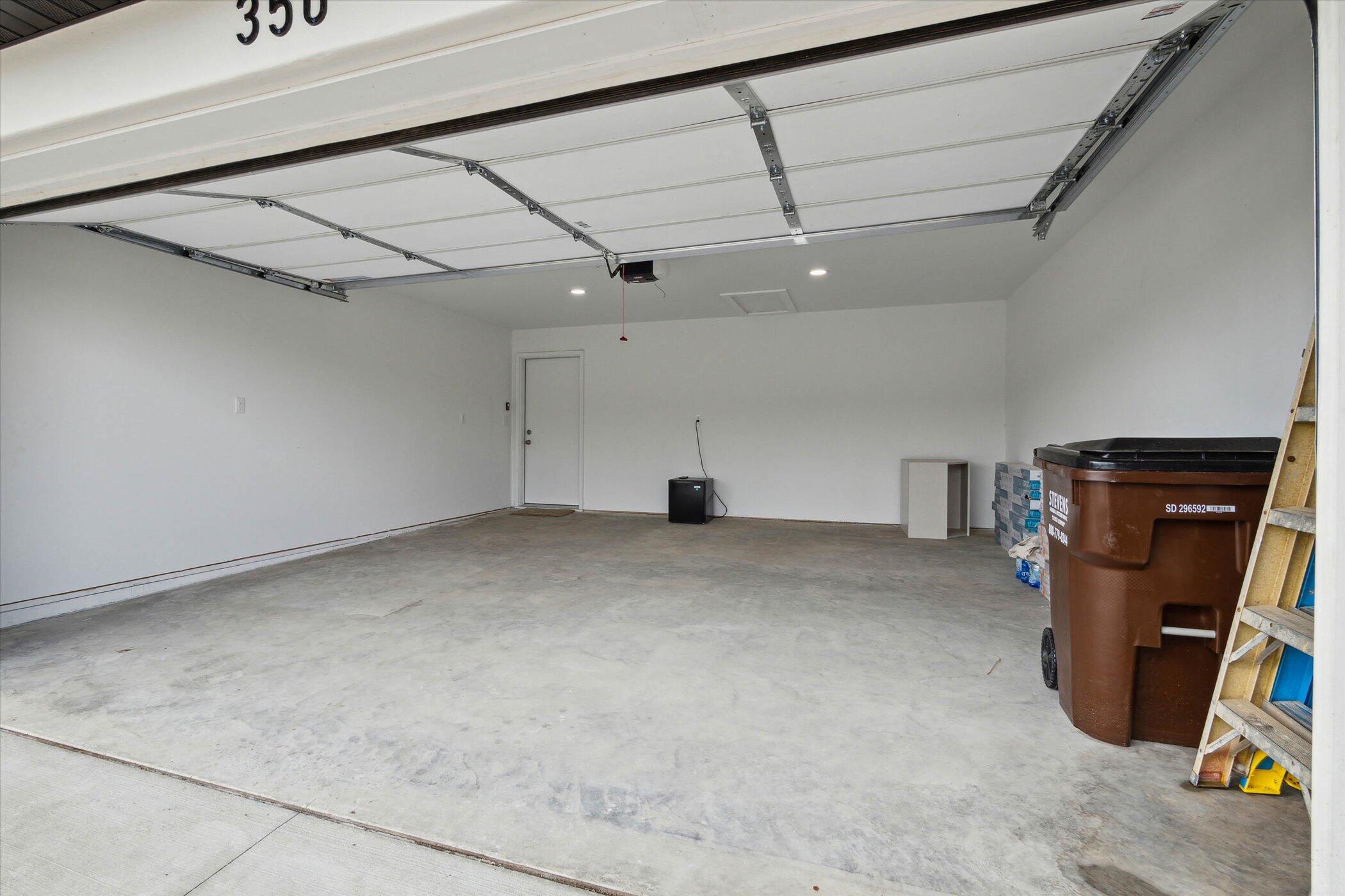 330 Canfield Street Property Photo 28