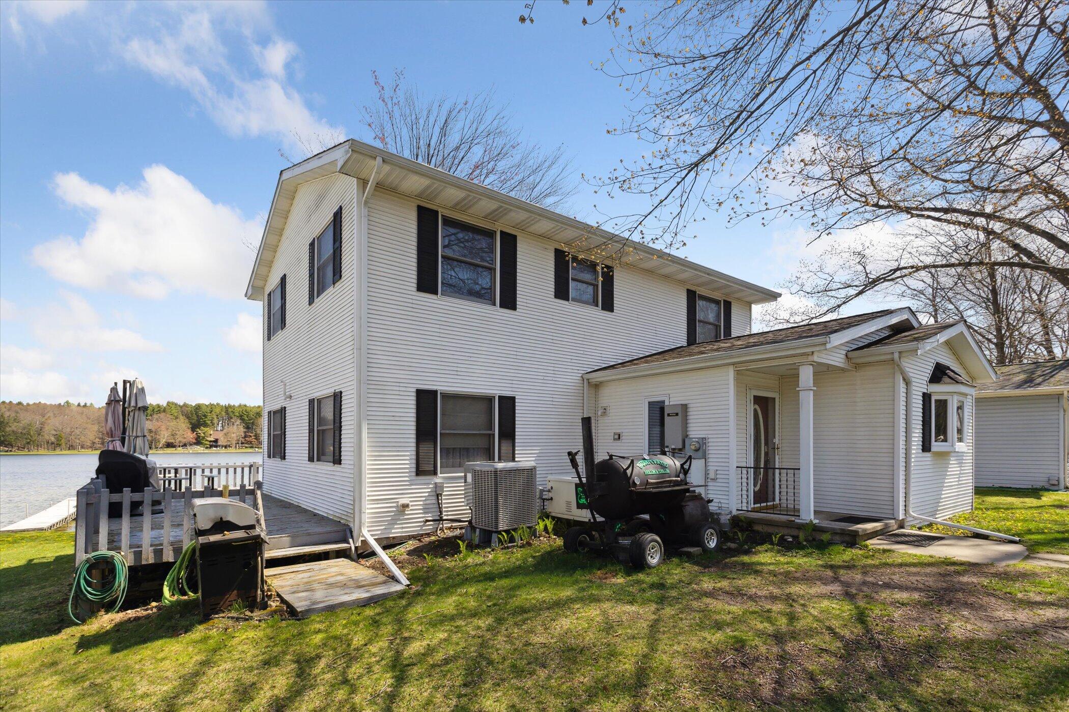 9050 Virginia Avenue Property Photo 4
