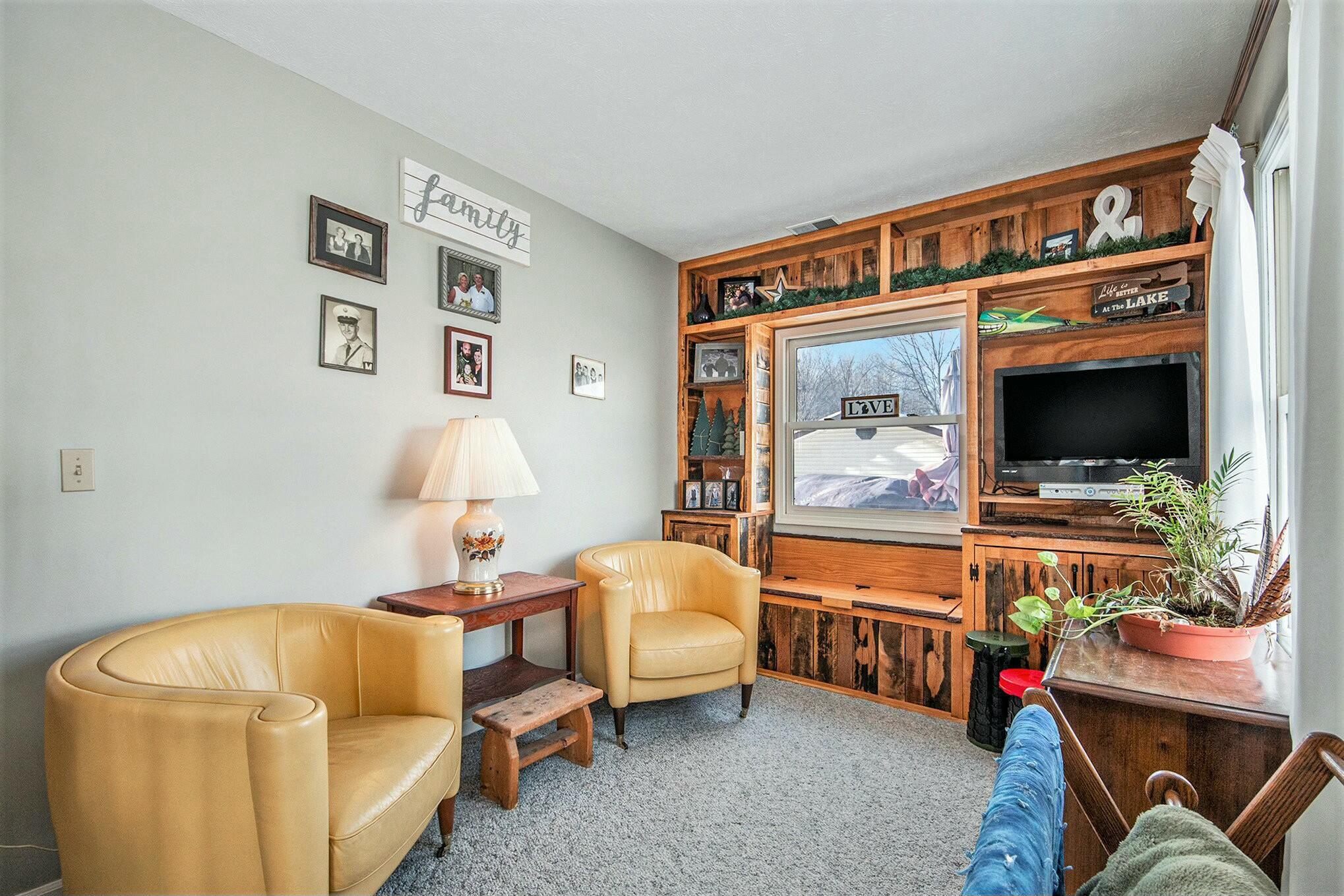 9050 Virginia Avenue Property Photo 18