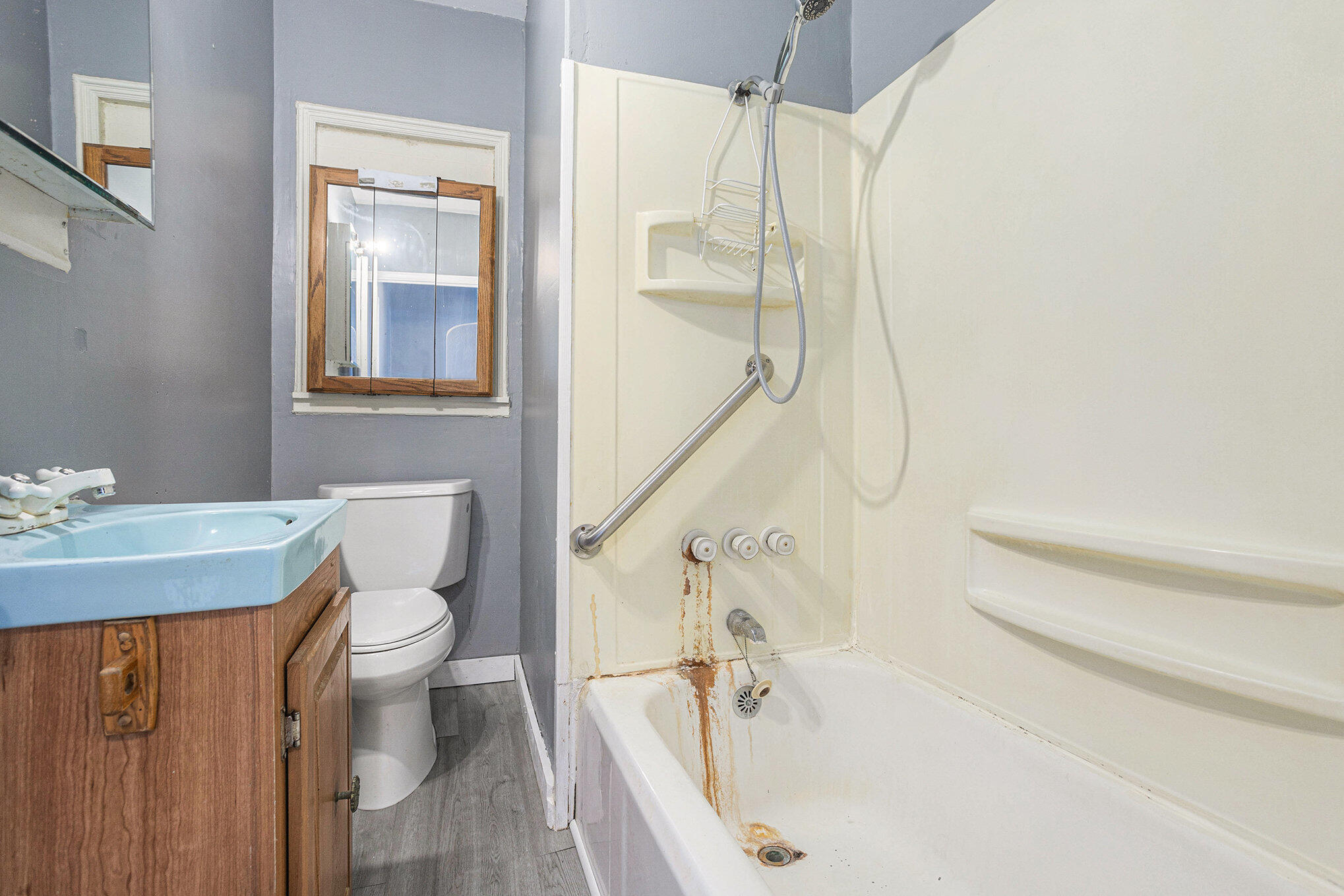 211 E Wheeler Street Property Photo 11