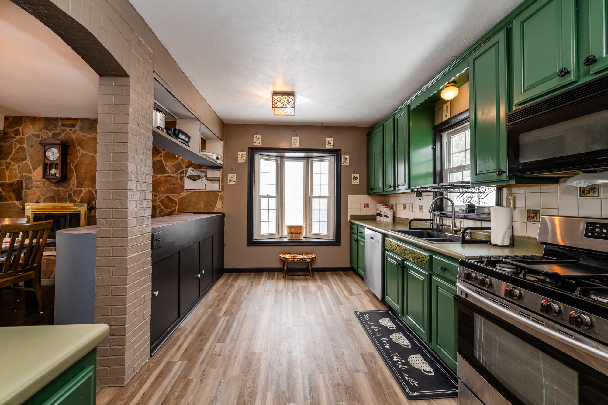 5132 Washington Avenue Property Photo 3