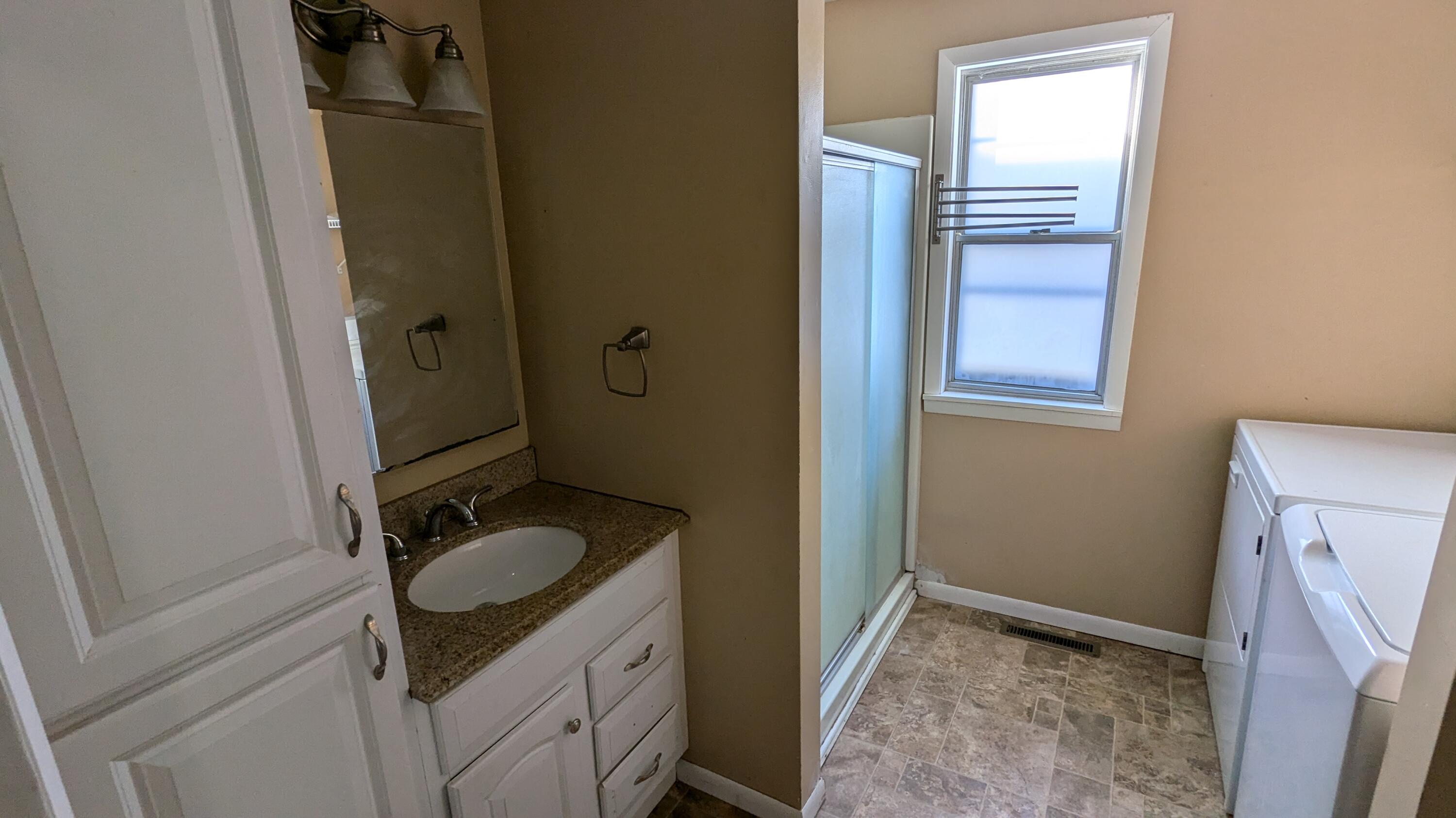 2521 Hillside Drive Nw Property Photo 6