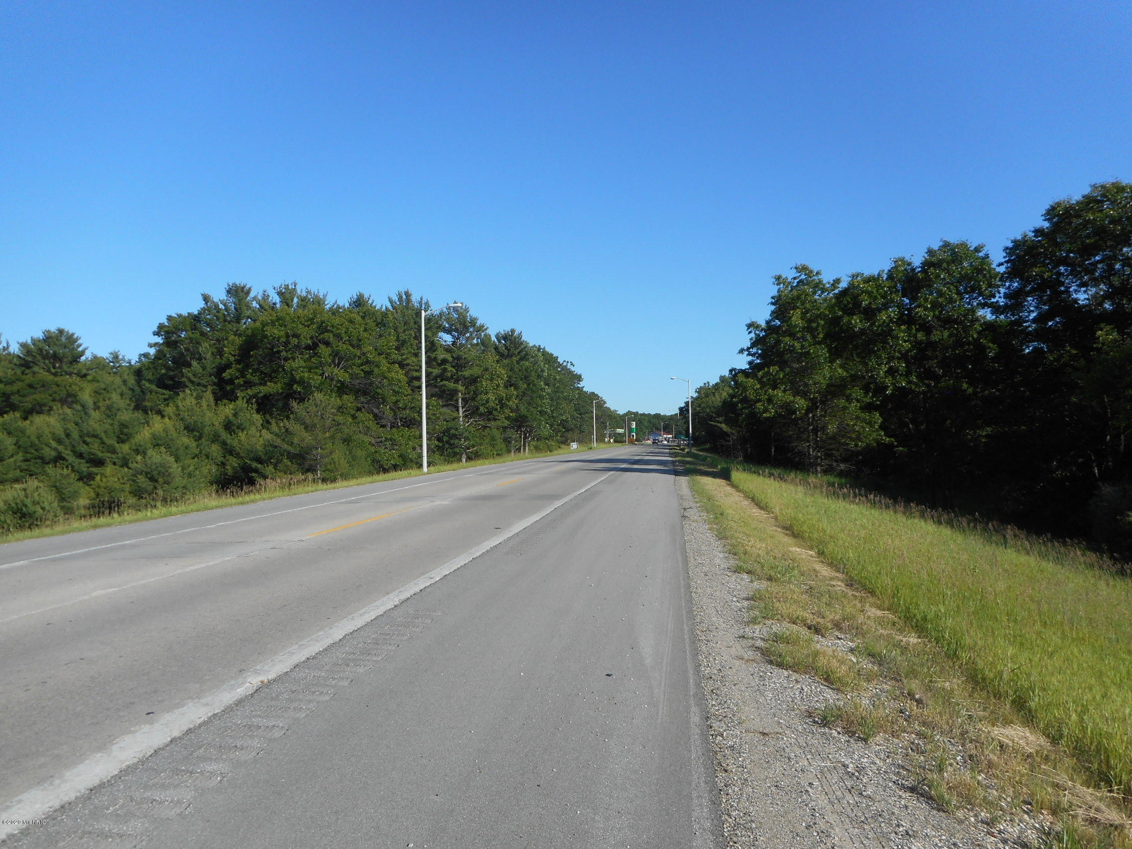 2322 Grant Highway Property Photo 1