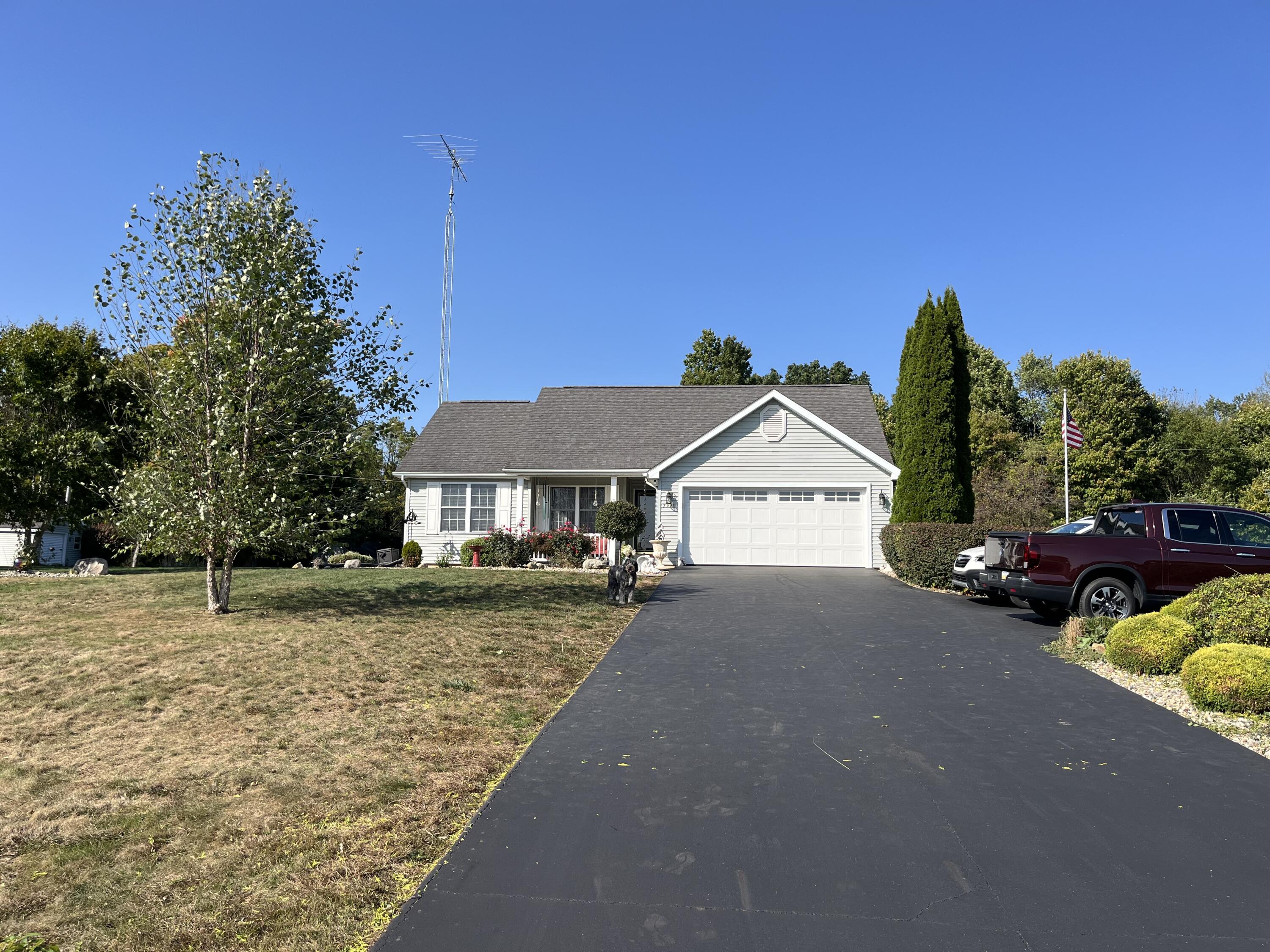7993 Lancaster Lane Property Photo