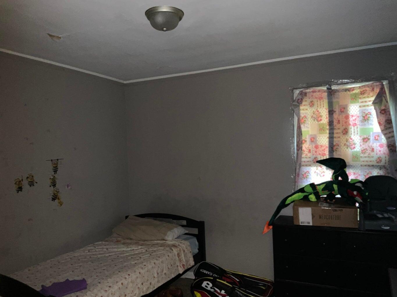 18309 Fenmore Street Property Photo 9