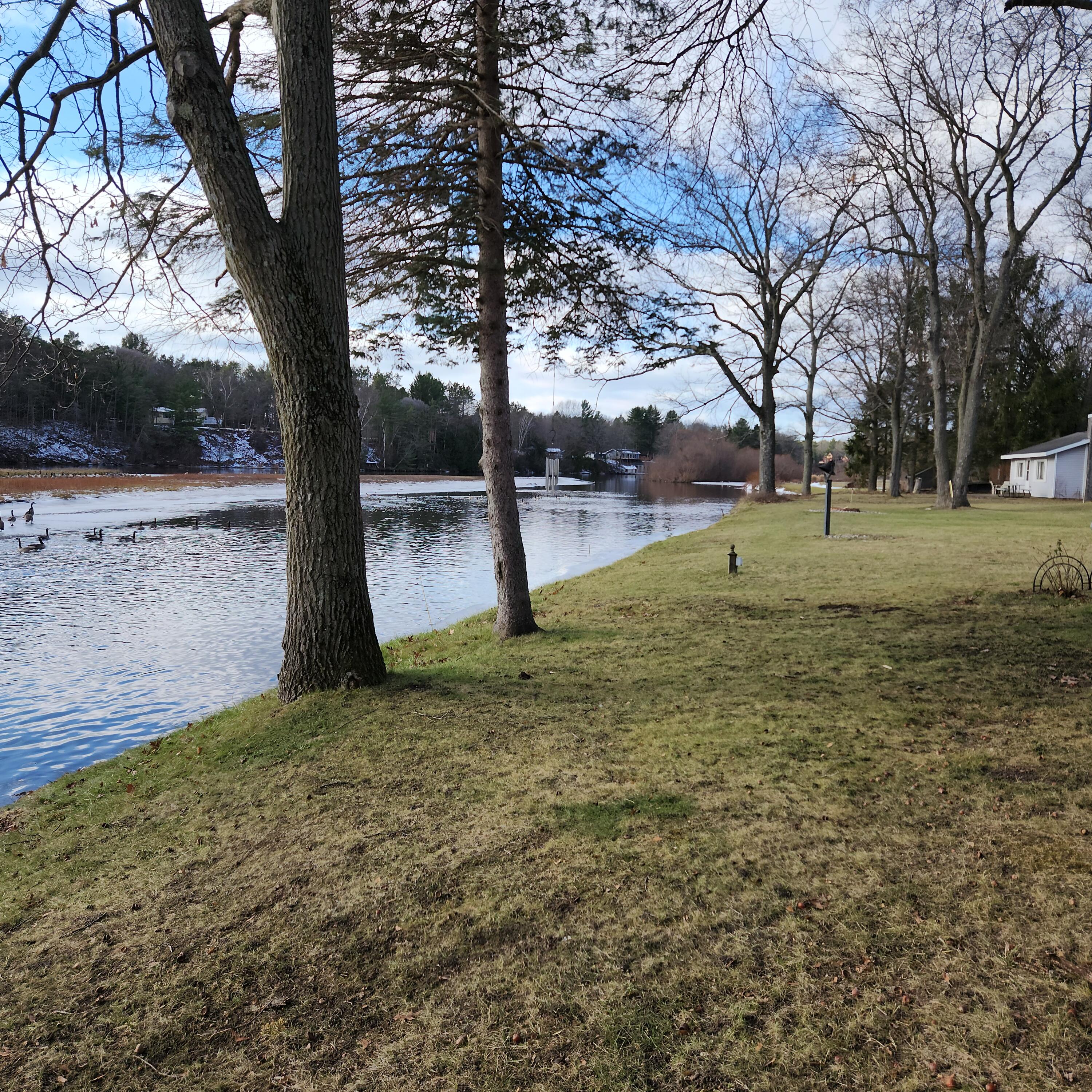 18205 12 Mile Road Property Photo 7