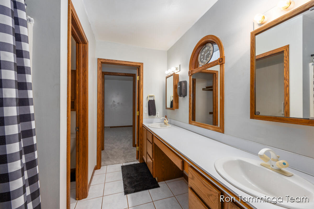 2187 Riley Street Property Photo 21