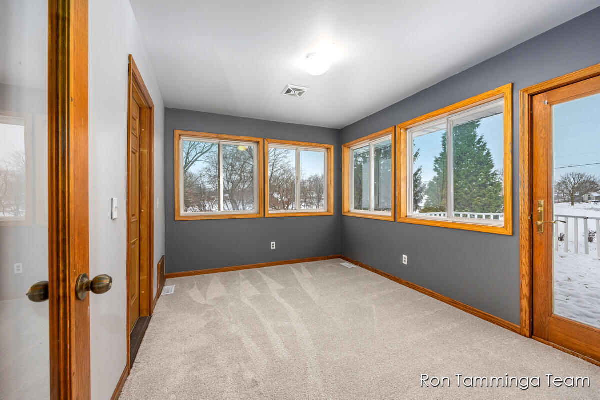 2187 Riley Street Property Photo 24