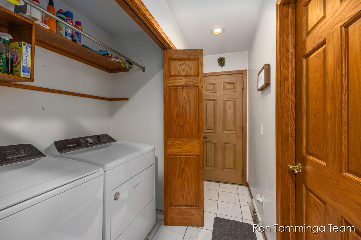 2187 Riley Street Property Photo 25