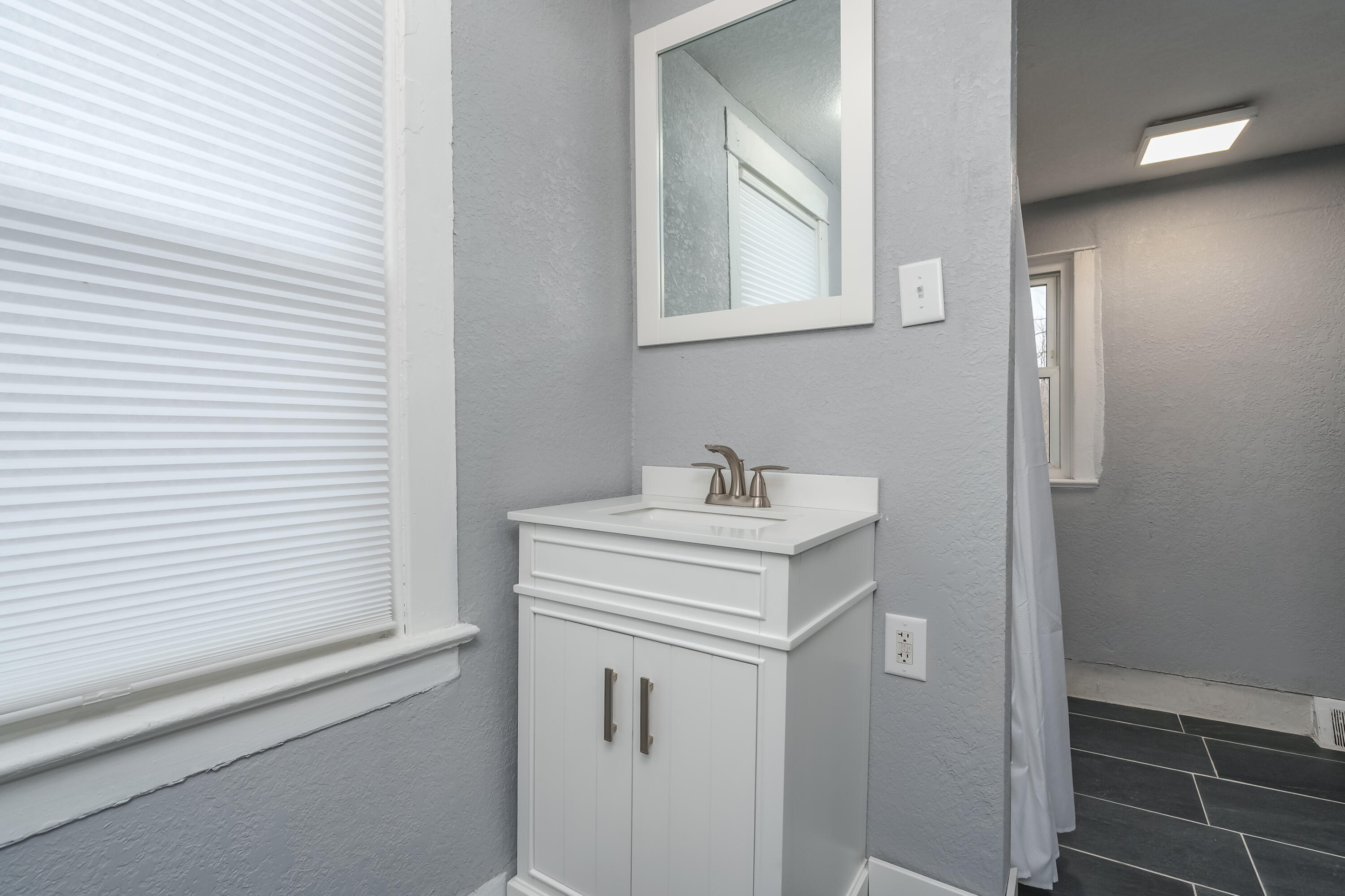 202 Roseneath Avenue Property Photo 11