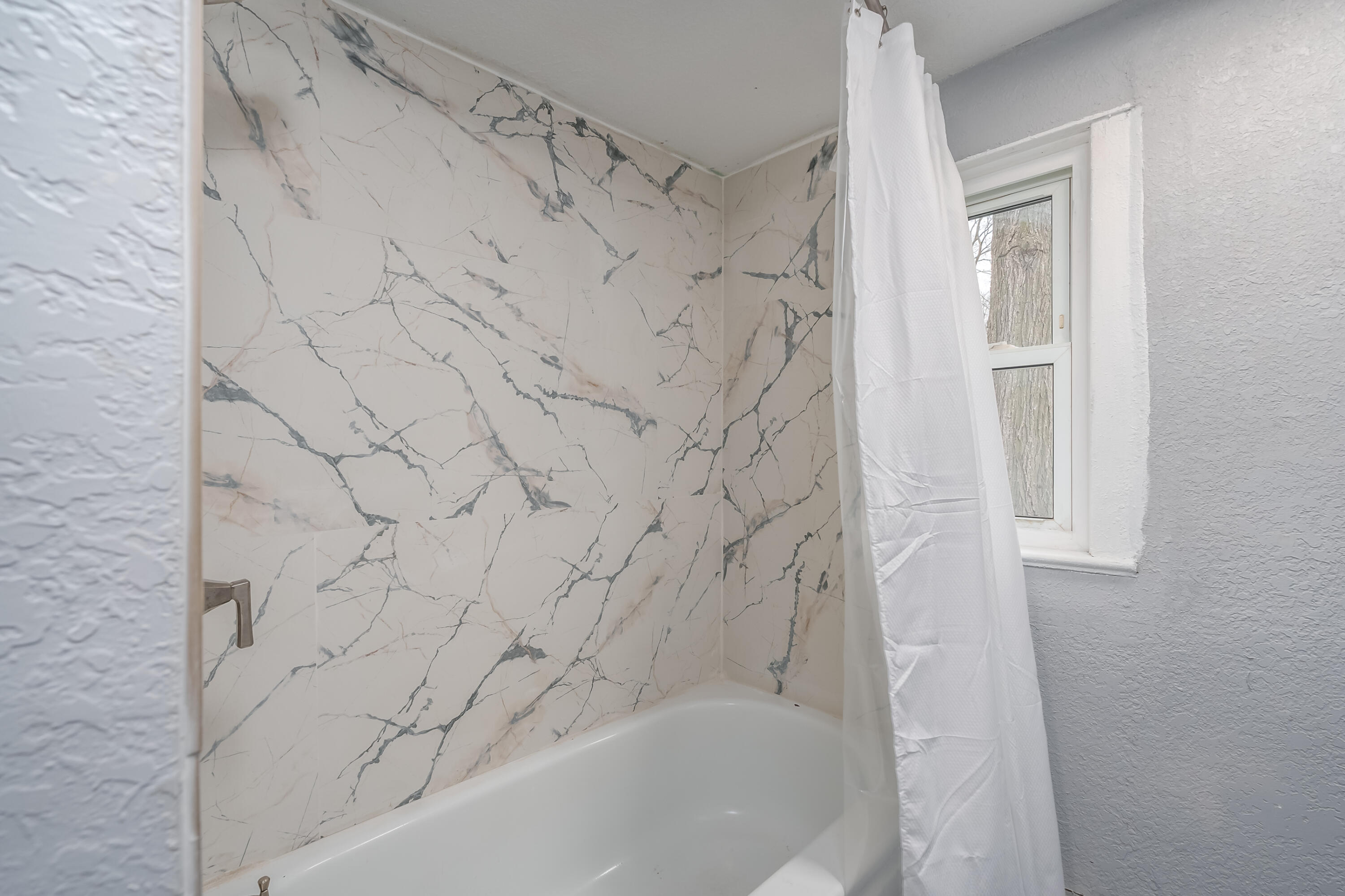 202 Roseneath Avenue Property Photo 13
