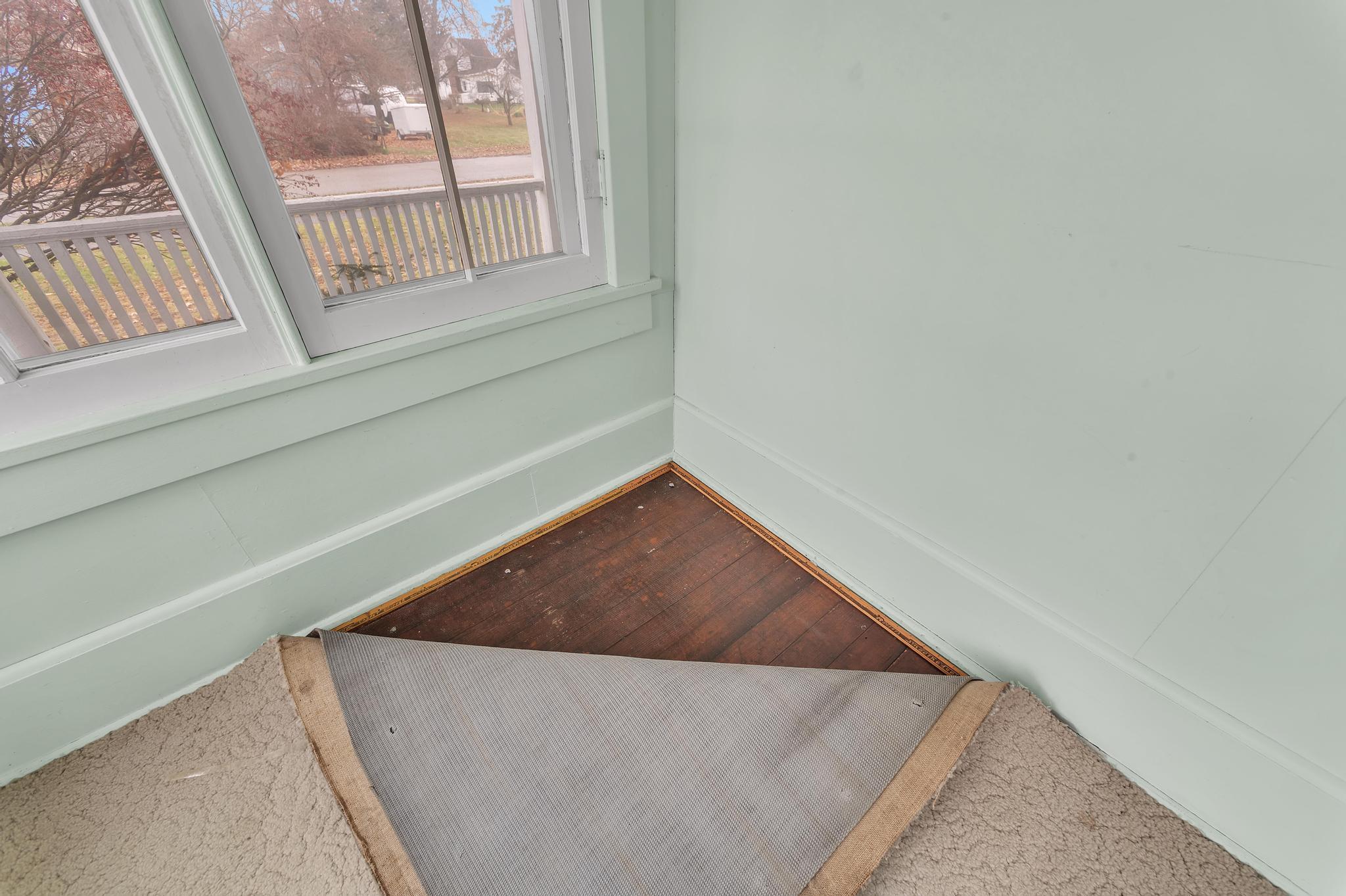 310 S Wood Street Property Photo 42