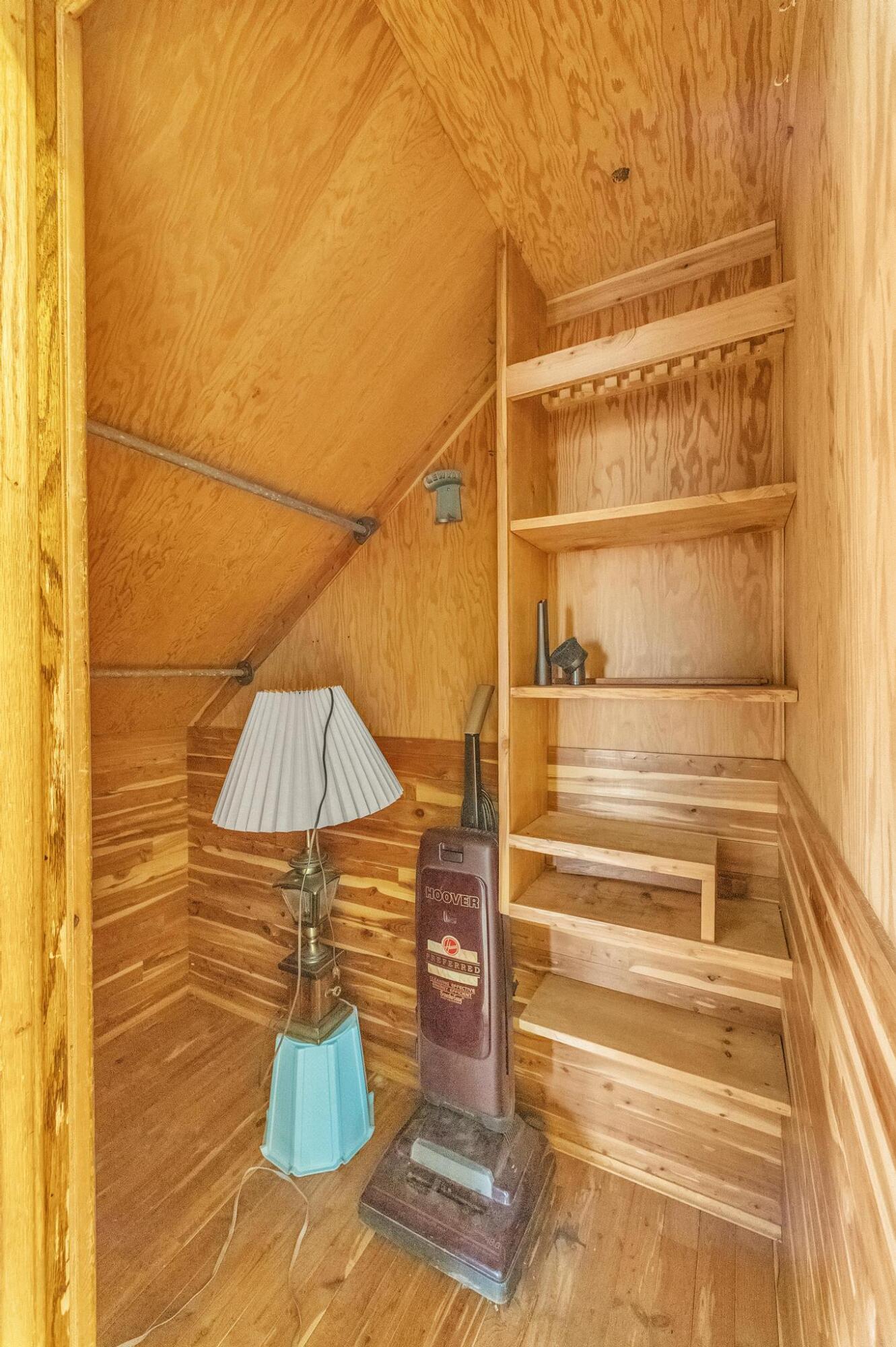 310 S Wood Street Property Photo 43