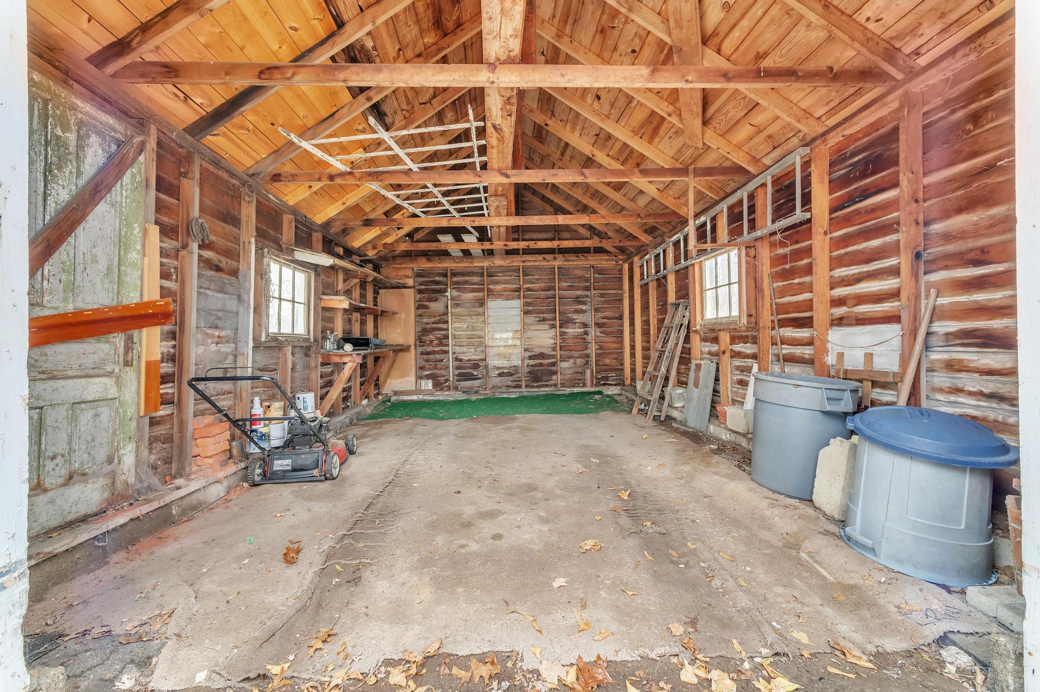 310 S Wood Street Property Photo 48