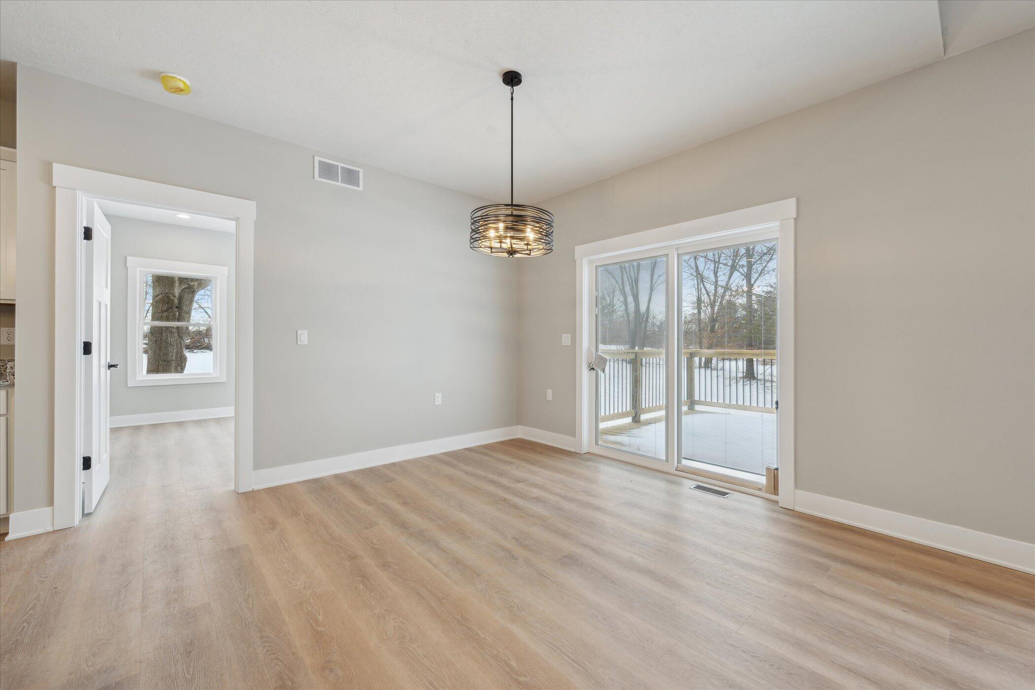 10025 Stoll Road Property Photo 12