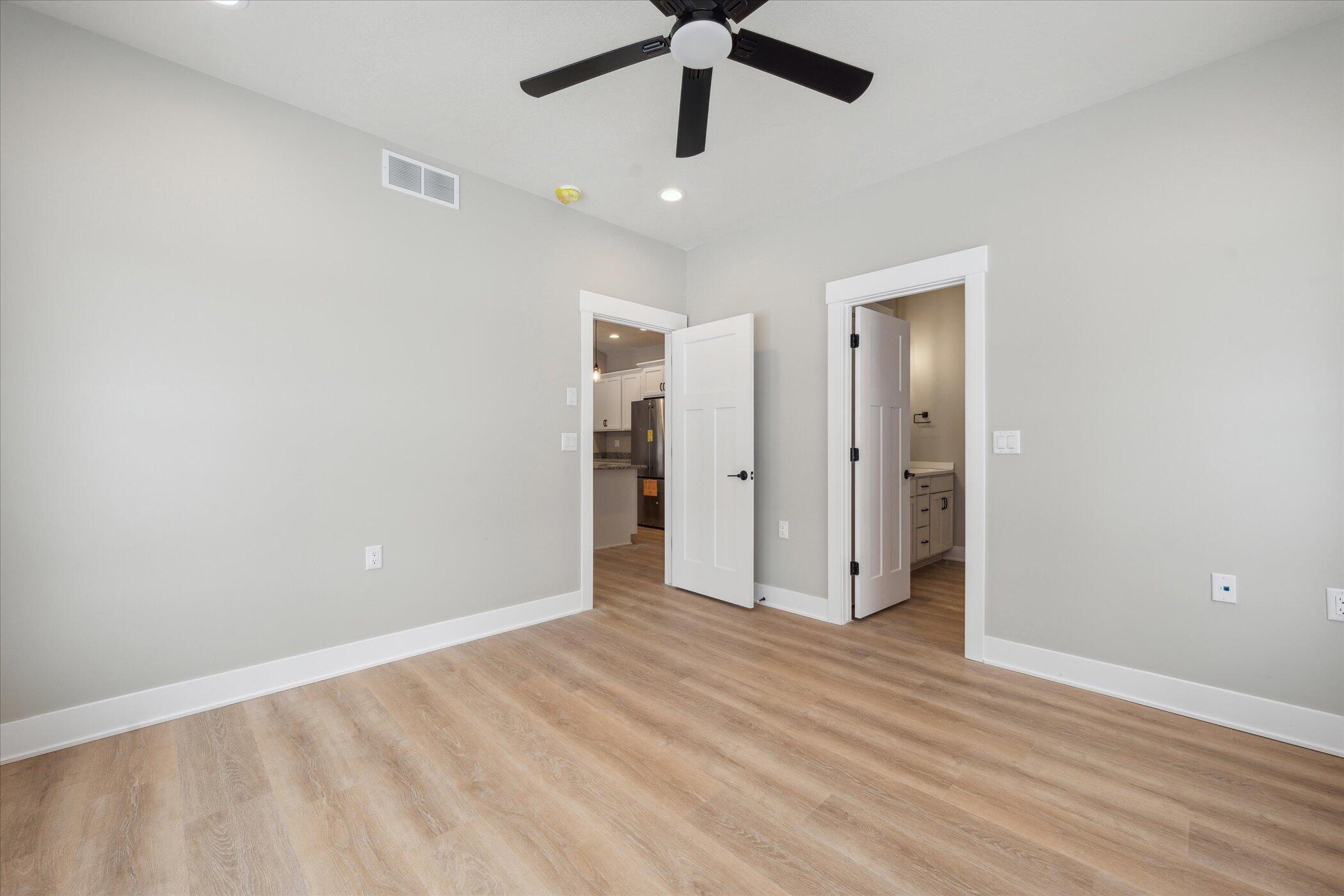 10025 Stoll Road Property Photo 14