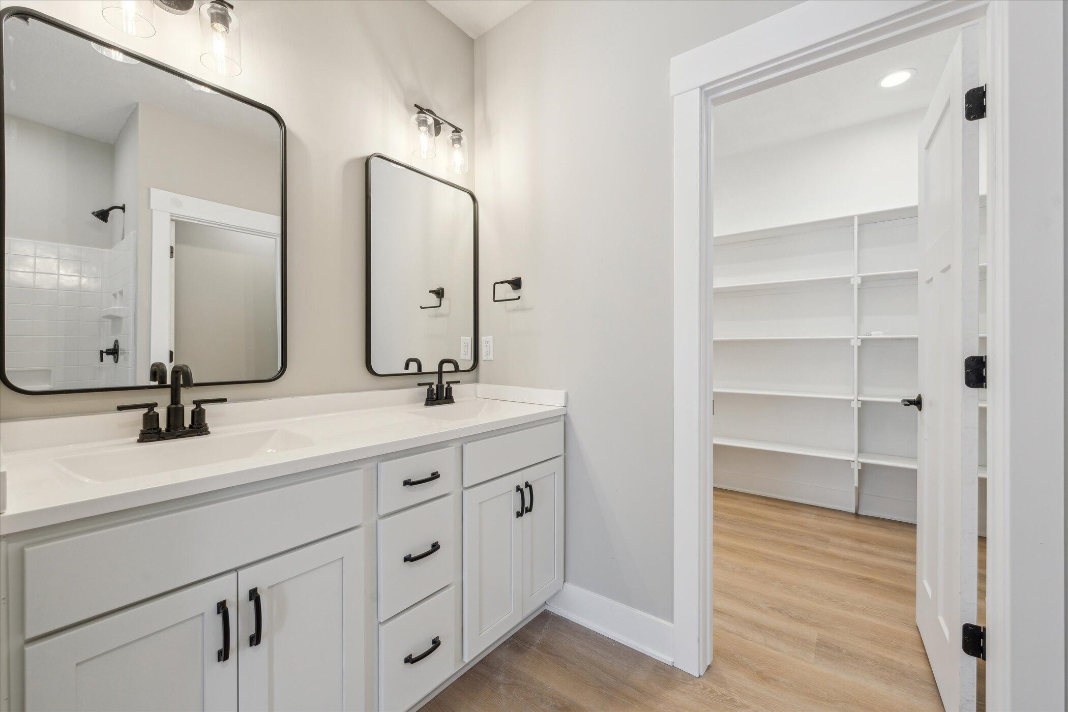 10025 Stoll Road Property Photo 15