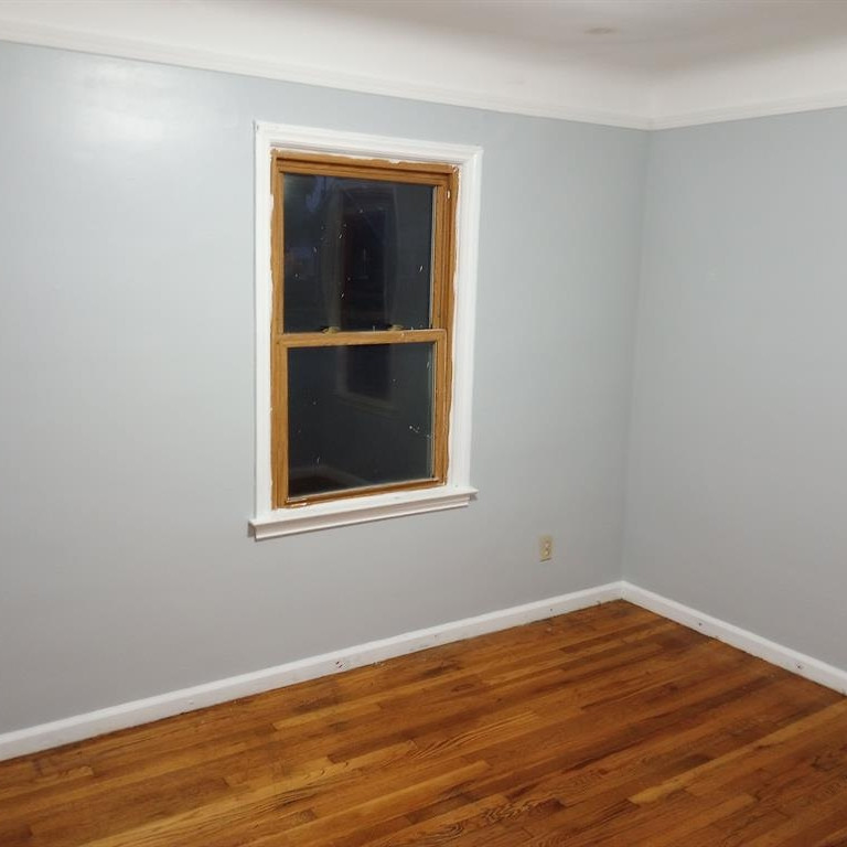 18423 Ashton Avenue Property Photo 7