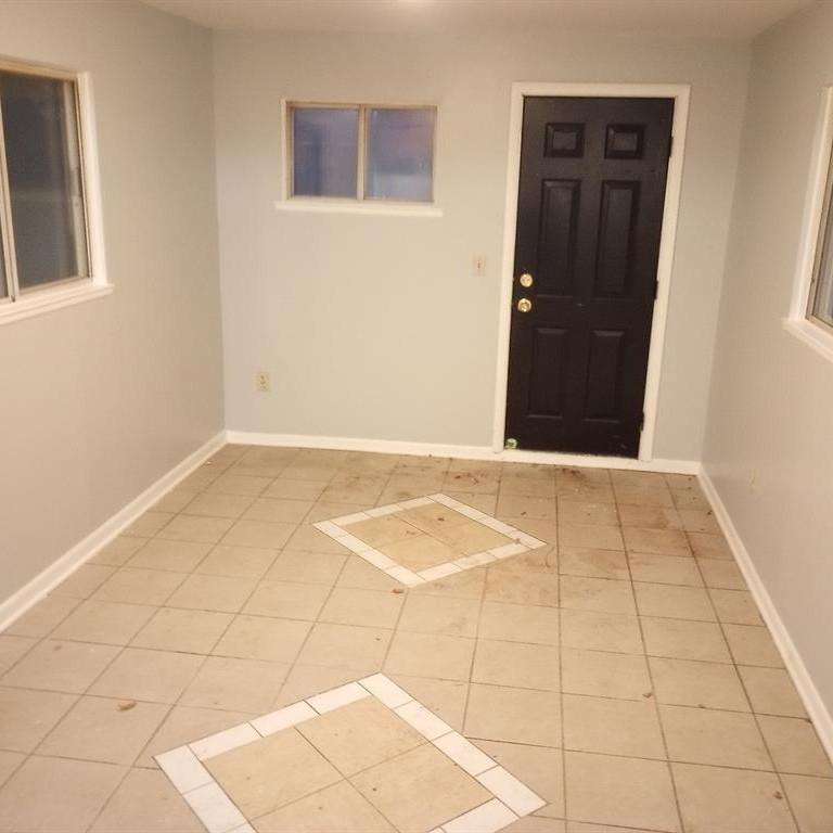 18423 Ashton Avenue Property Photo 8