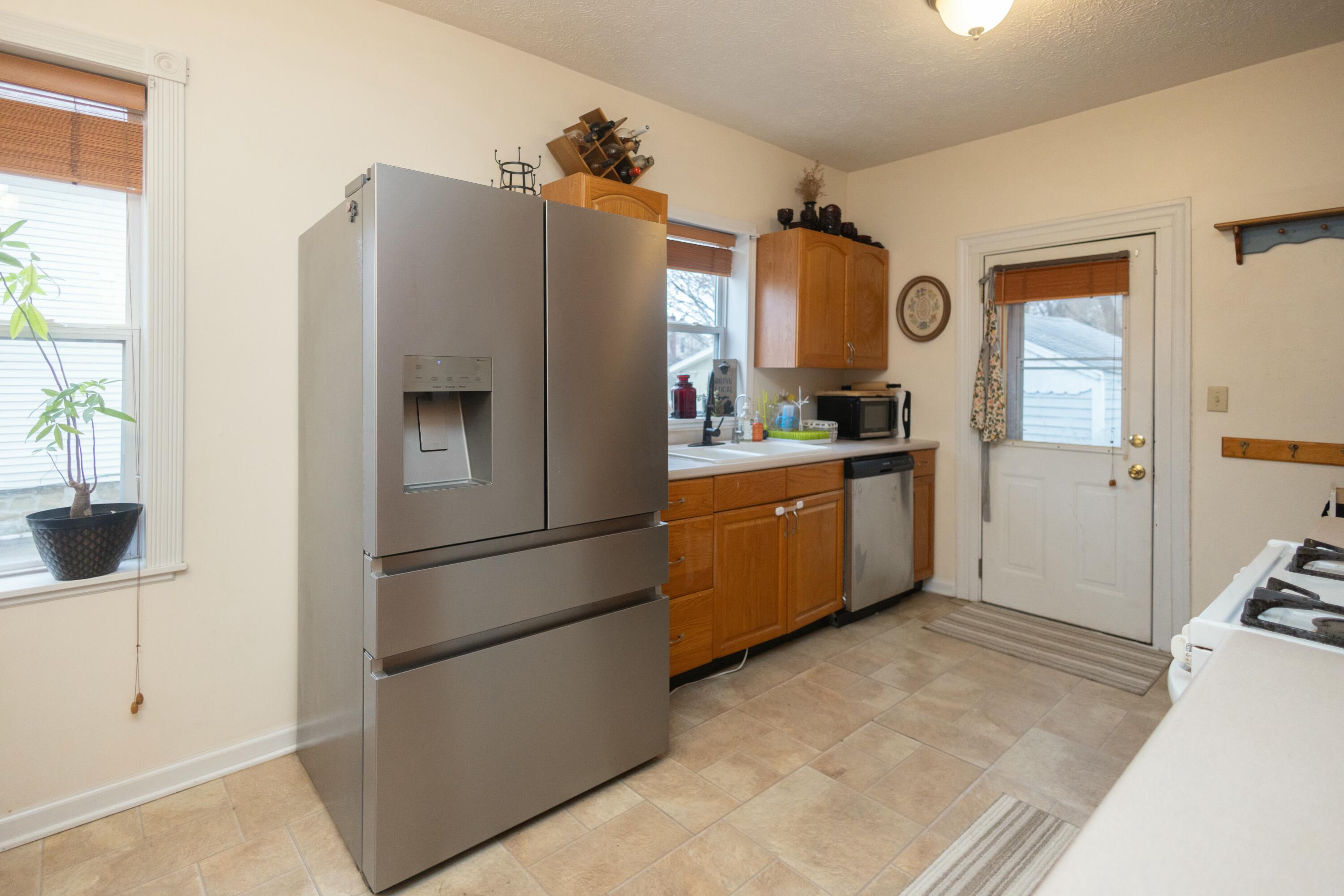 320 S Hamilton Street Property Photo 10