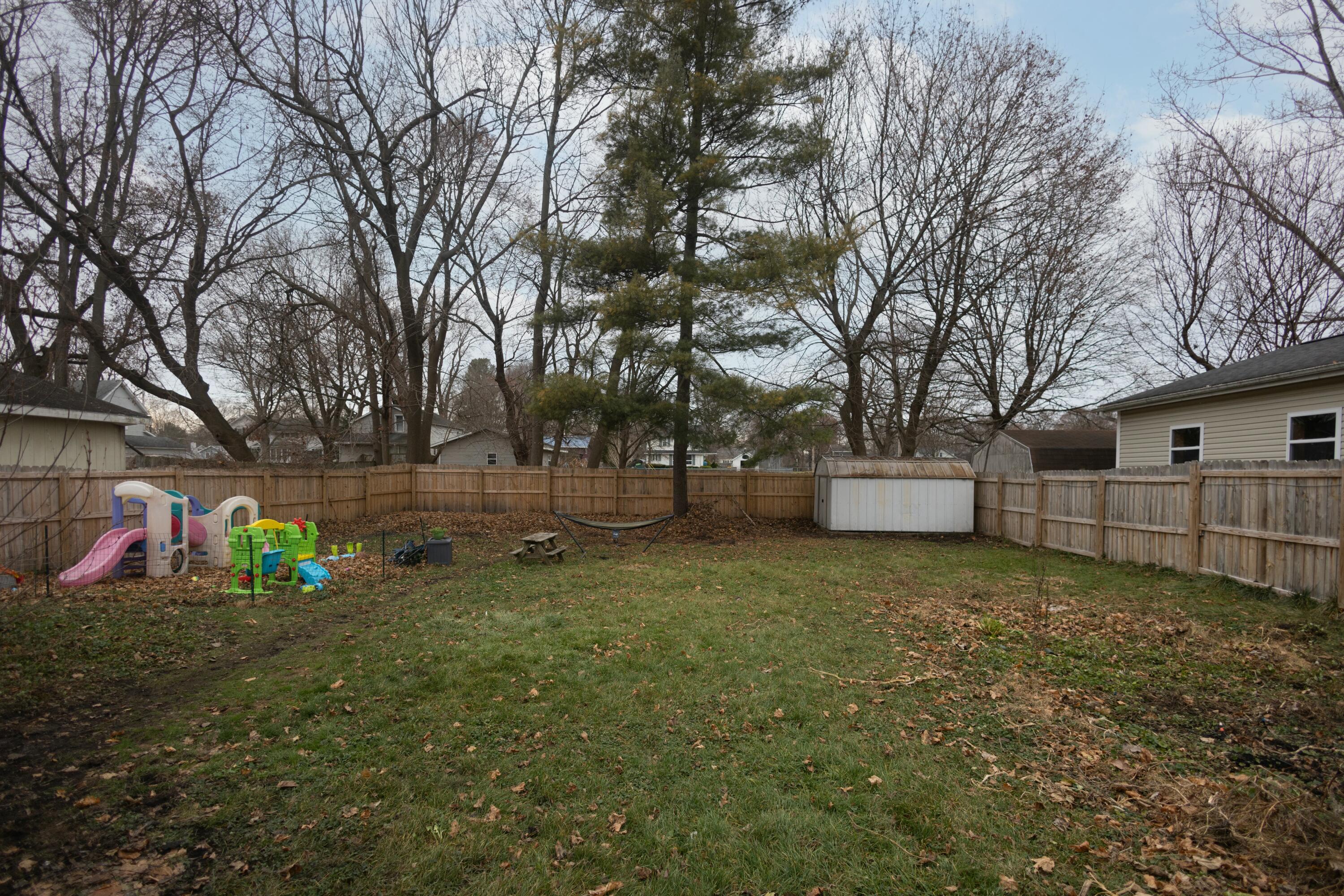 320 S Hamilton Street Property Photo 24
