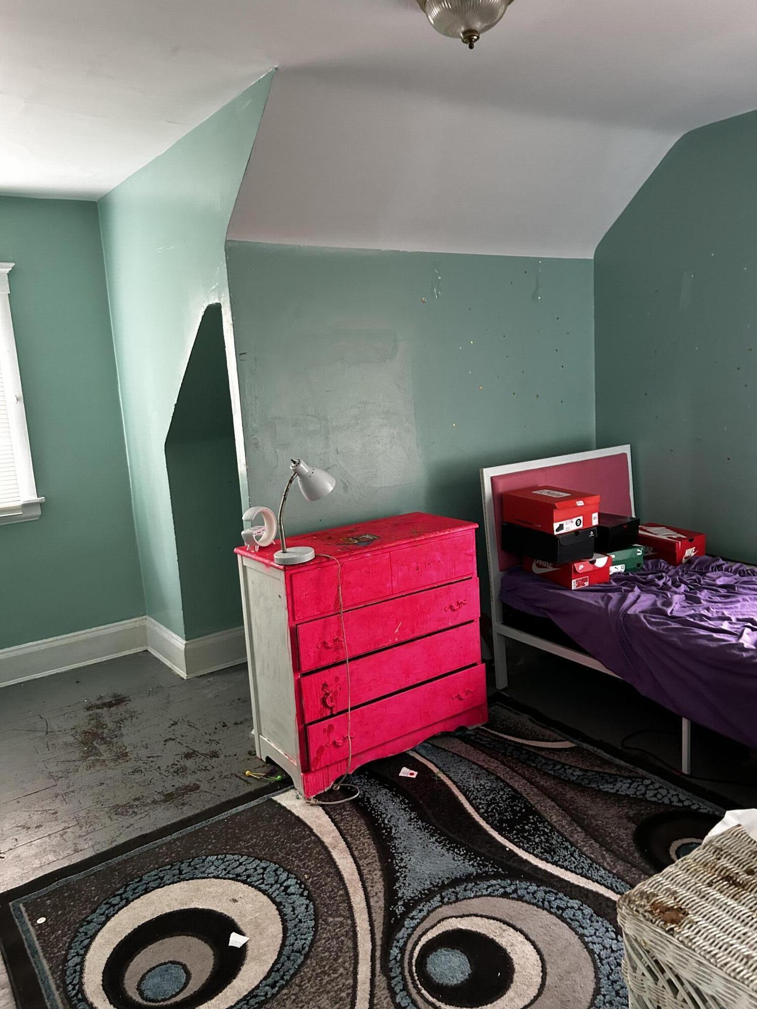 8043 Sprague Street Property Photo 2