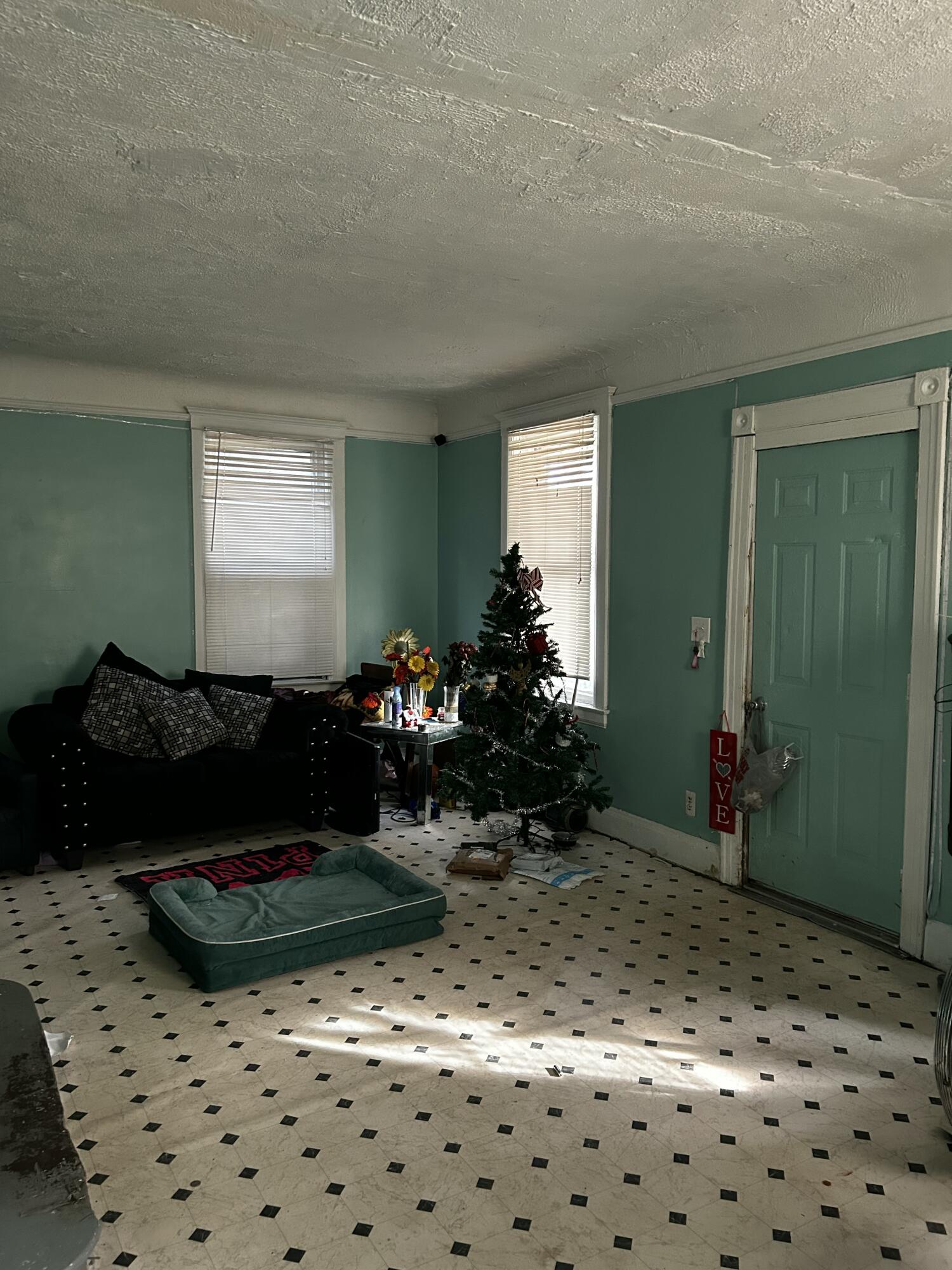 8043 Sprague Street Property Photo 6