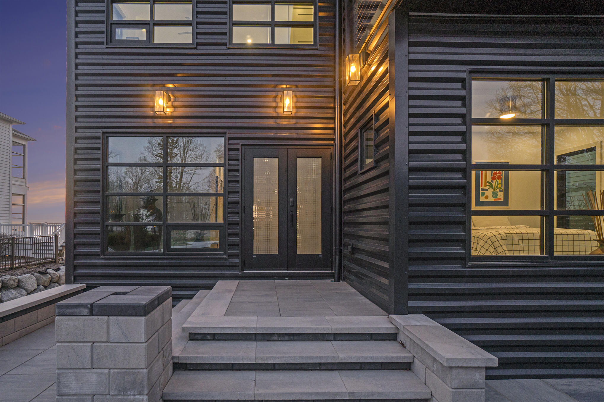 443 N Shore Drive Property Photo 8