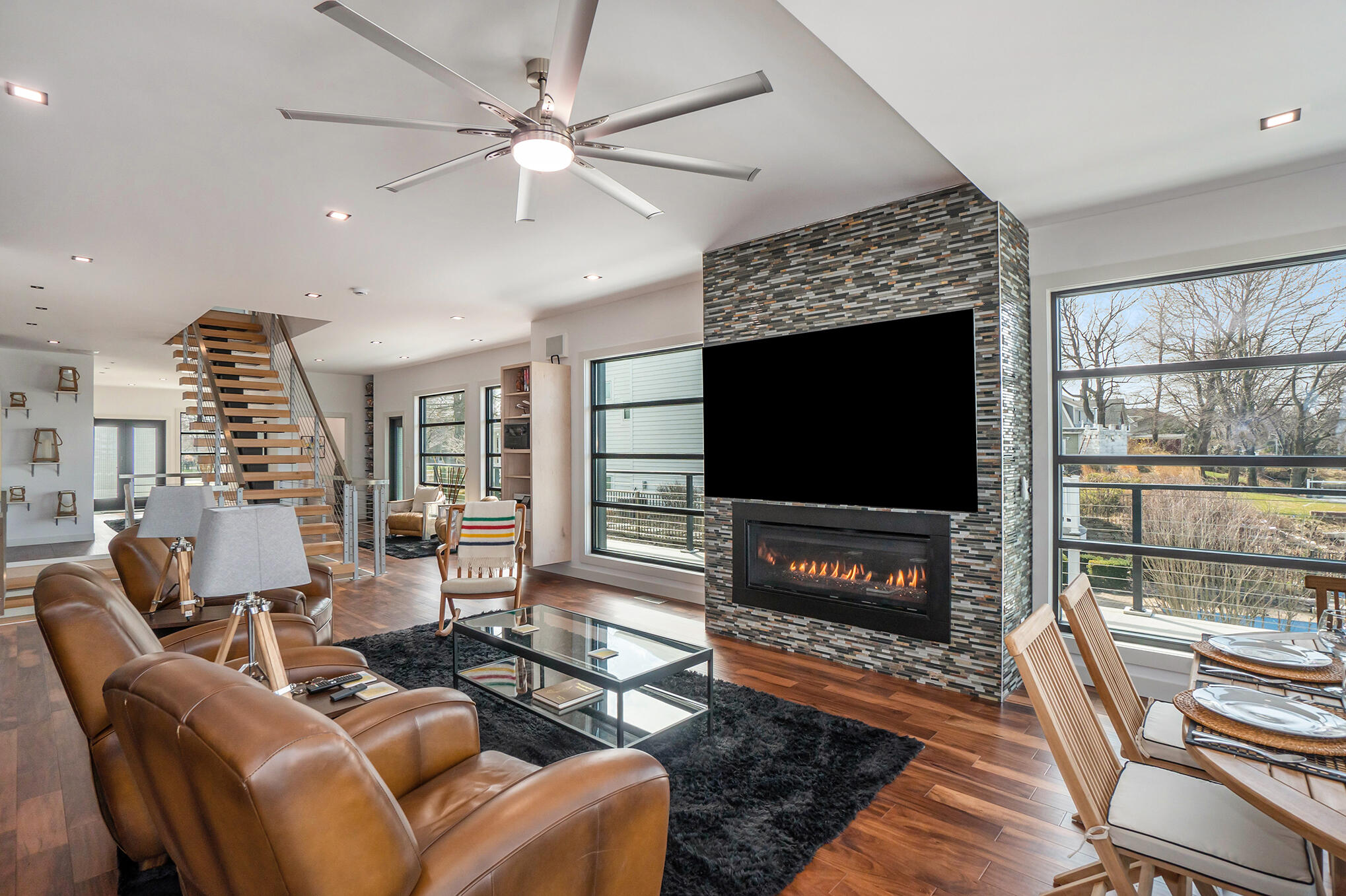443 N Shore Drive Property Photo 32