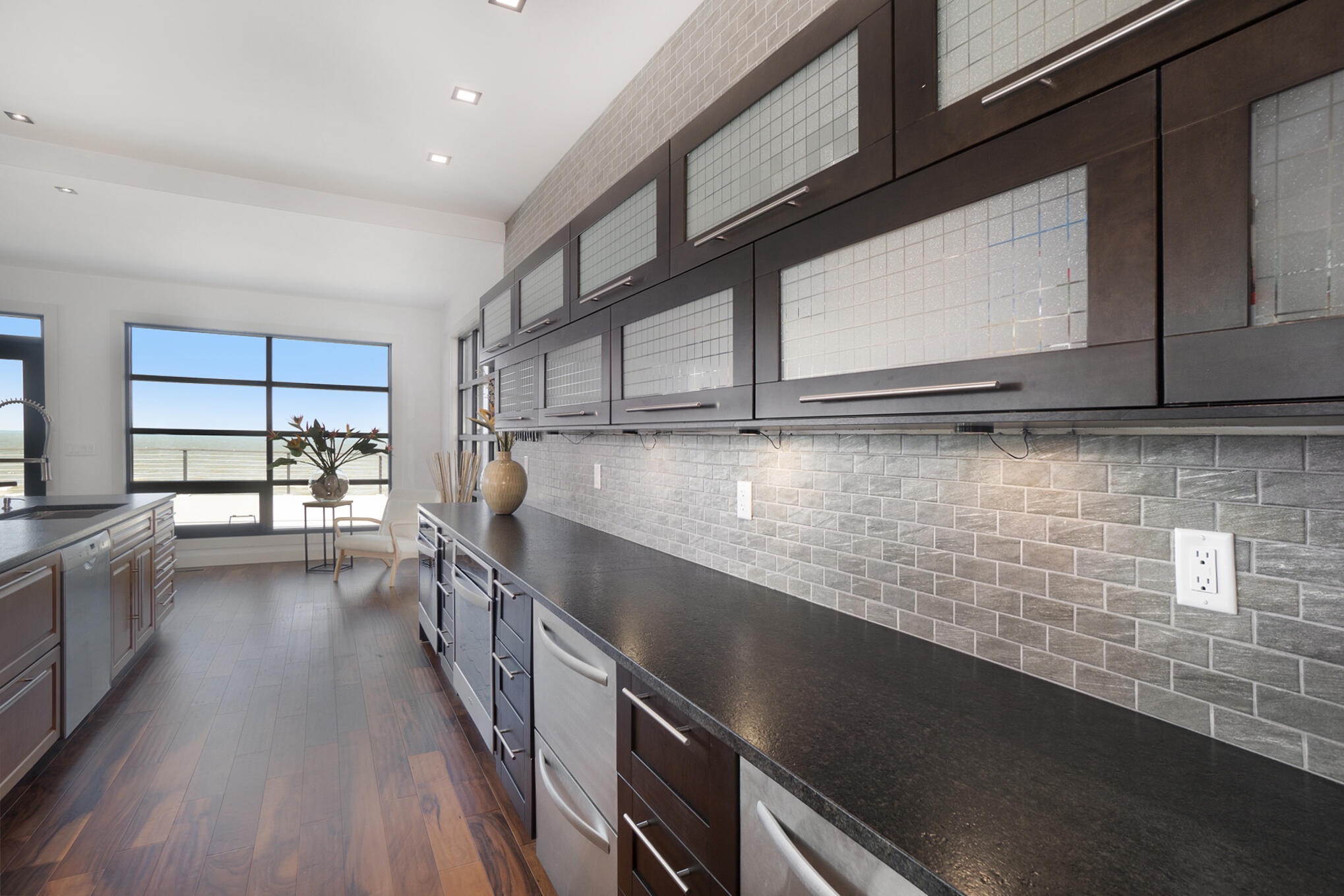 443 N Shore Drive Property Photo 42