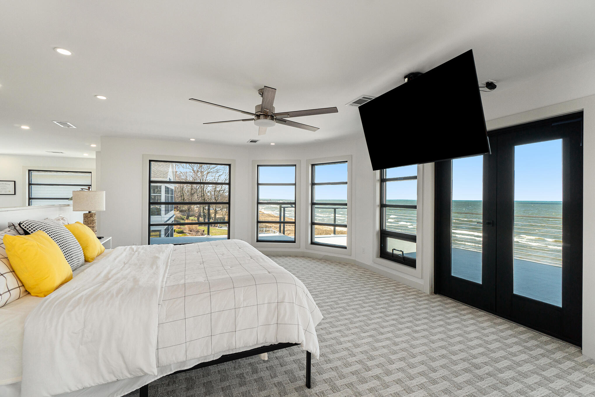 443 N Shore Drive Property Photo 46