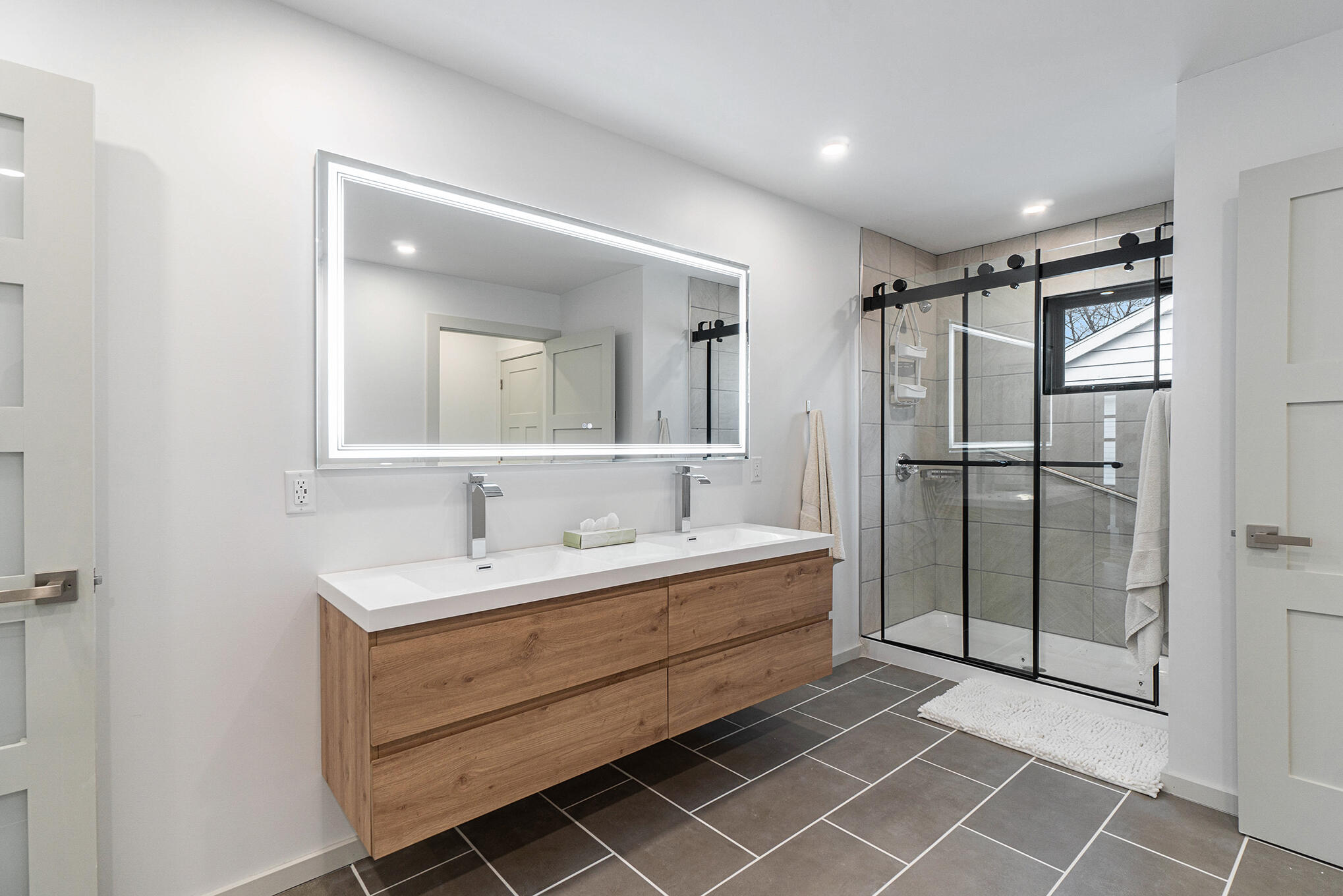 443 N Shore Drive Property Photo 65
