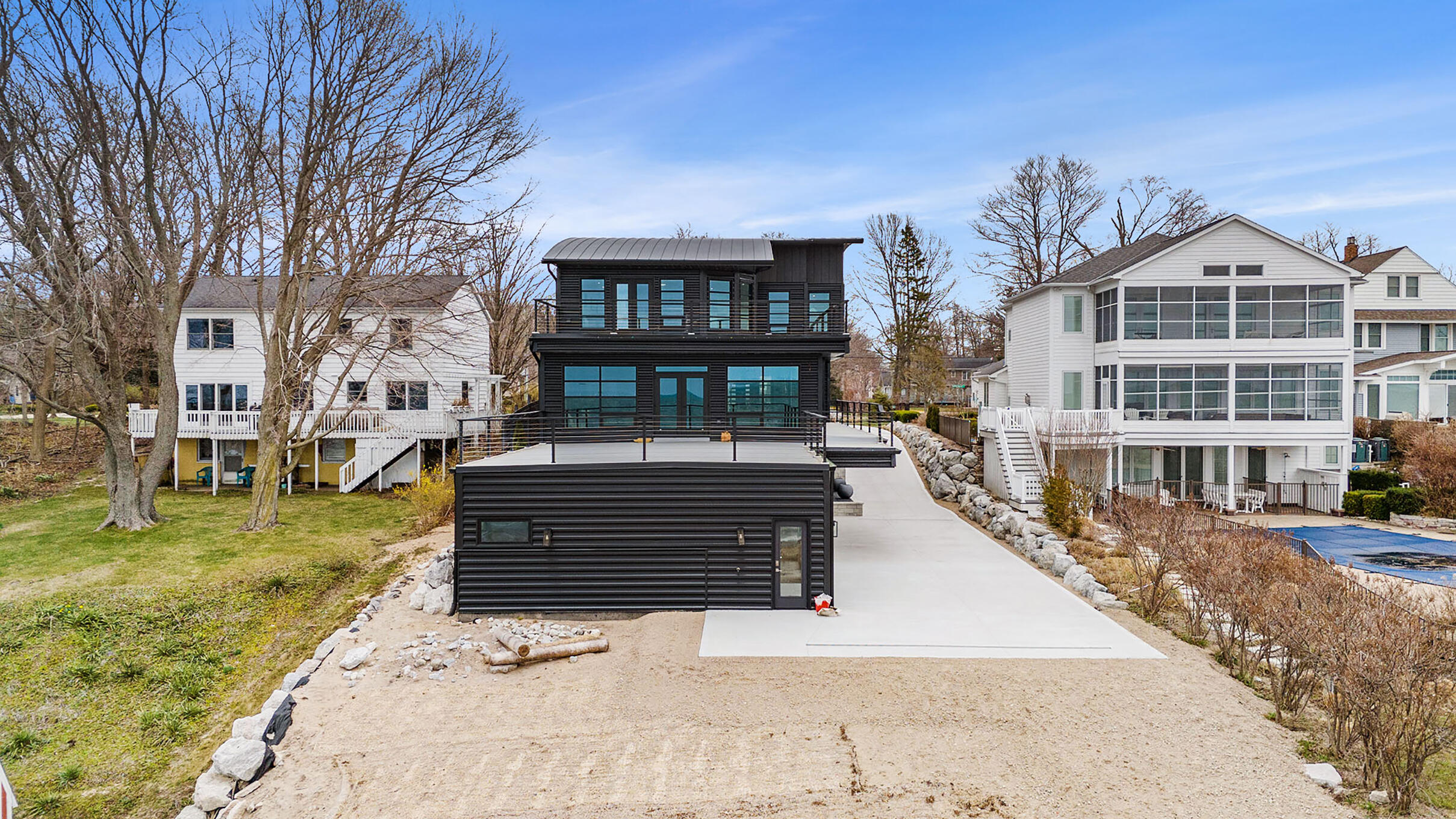 443 N Shore Drive Property Photo 98