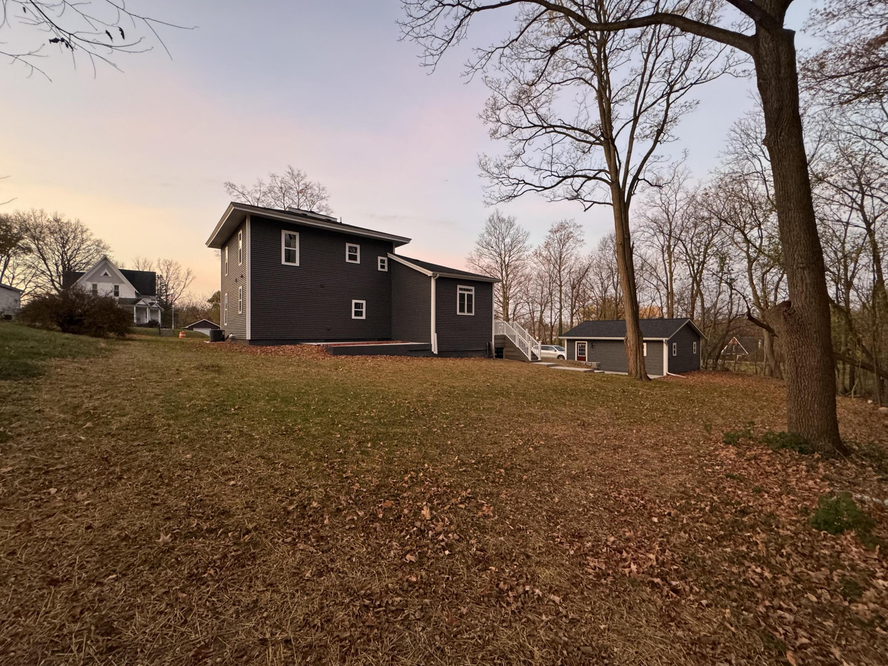 347 Looking Glass Avenue Property Photo 40