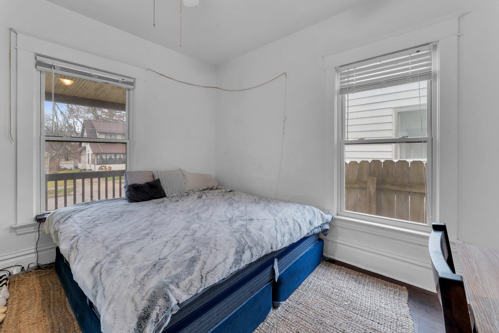 1300 Penn Avenue Ne Property Photo 11