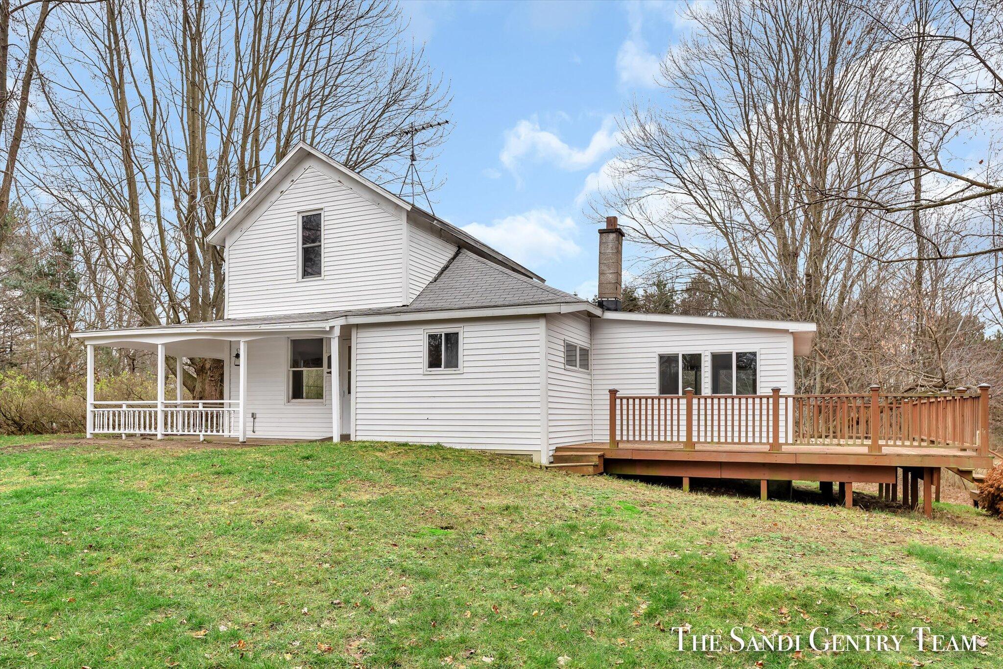 18997 174th Avenue Property Photo 3