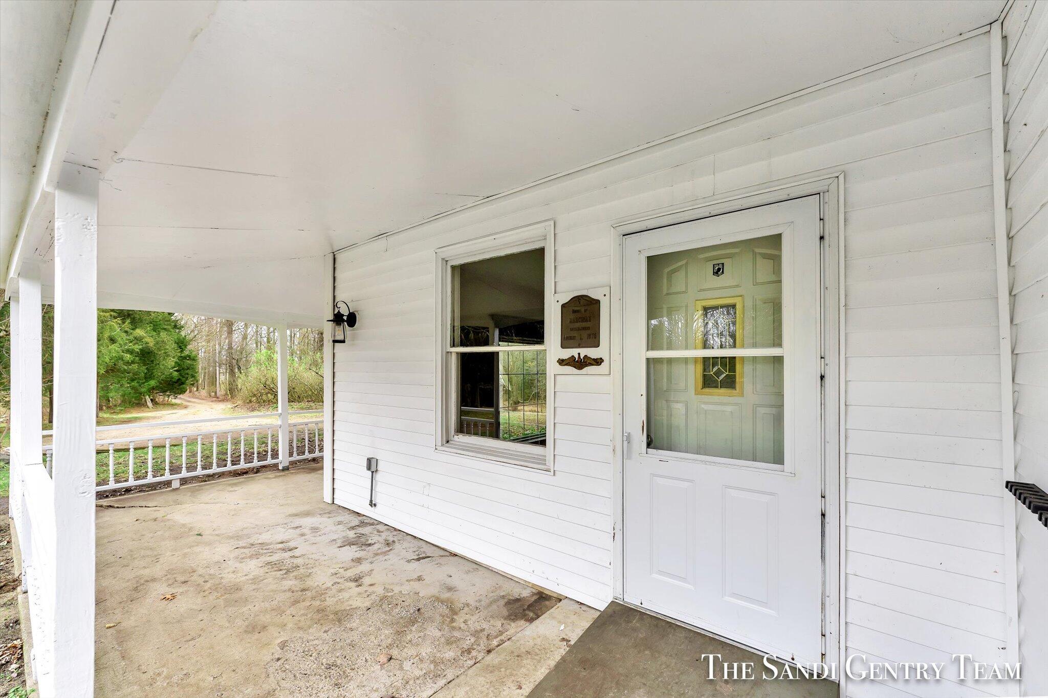 18997 174th Avenue Property Photo 9