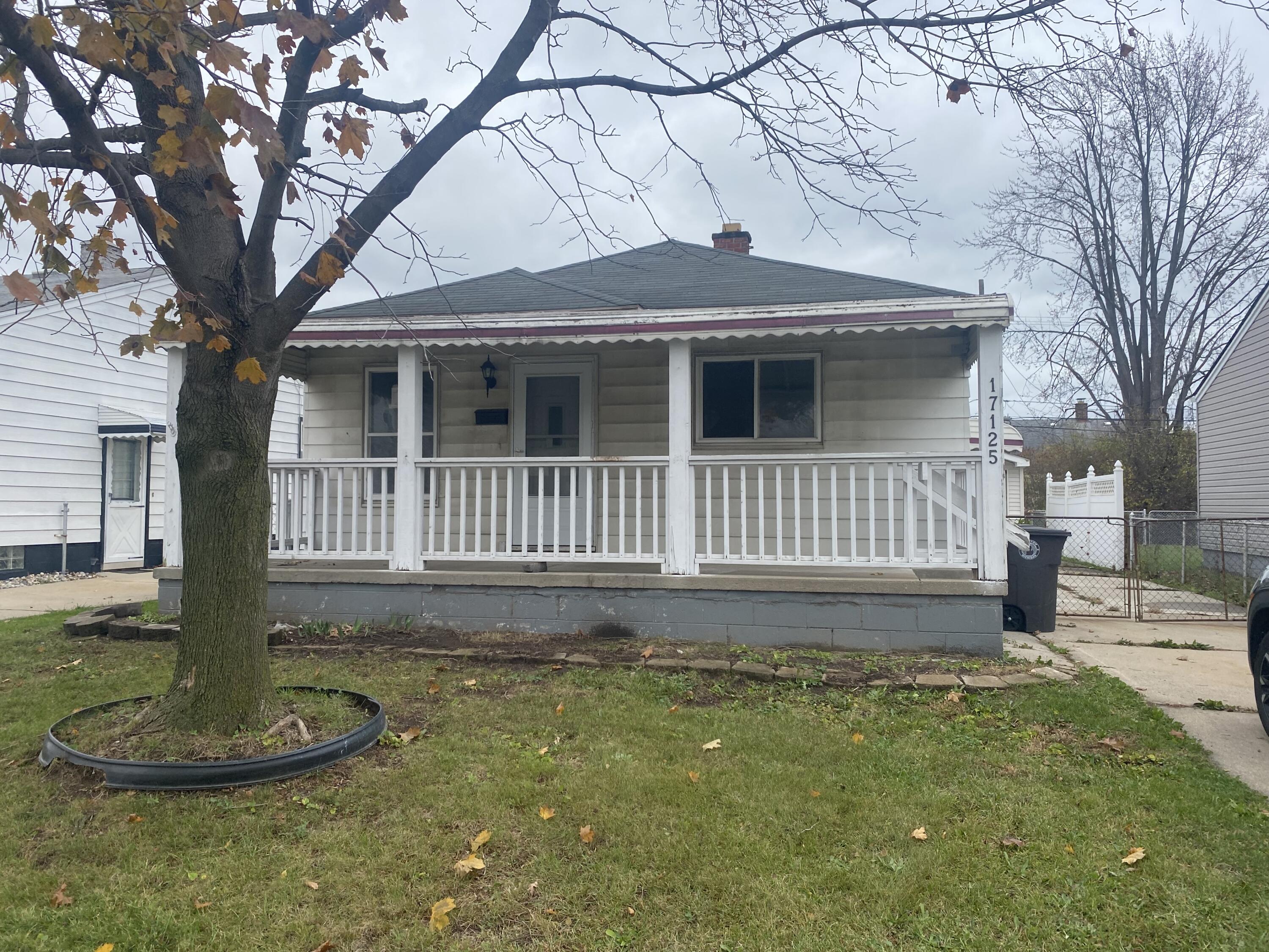 17125 Valade Street Property Photo 1
